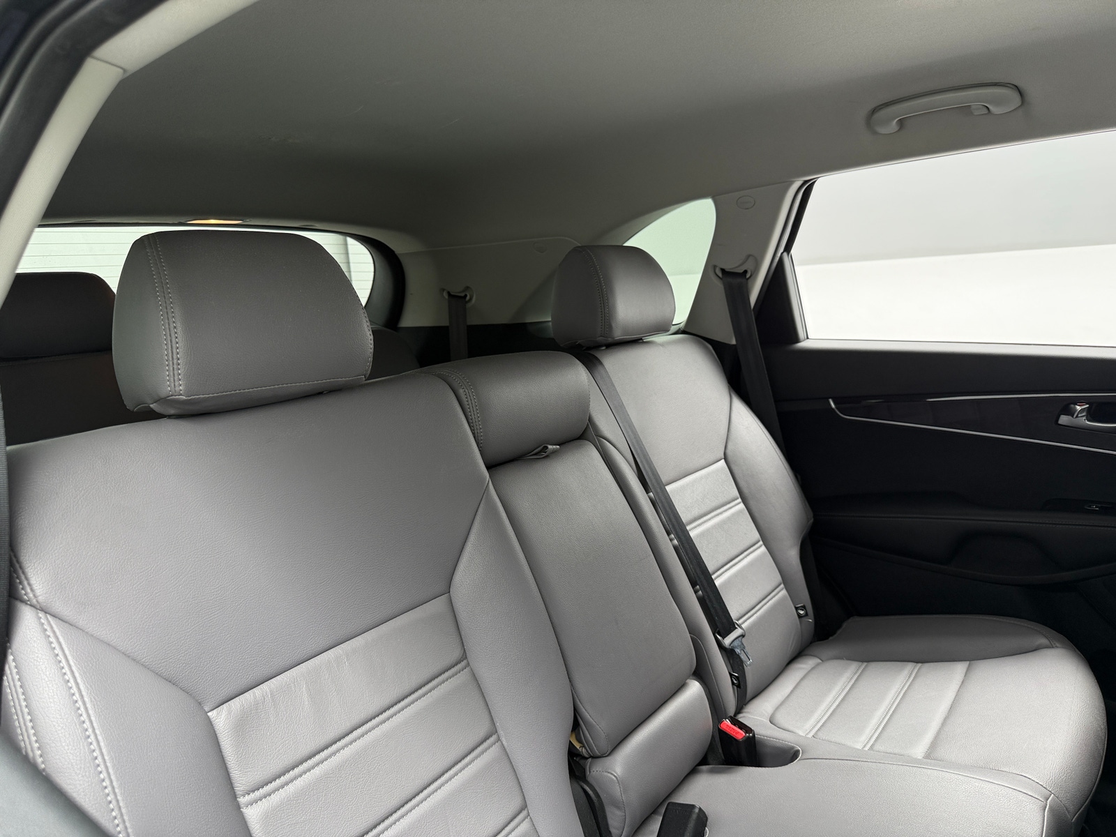 Thumbnail: 2020 Kia Sorento - 6