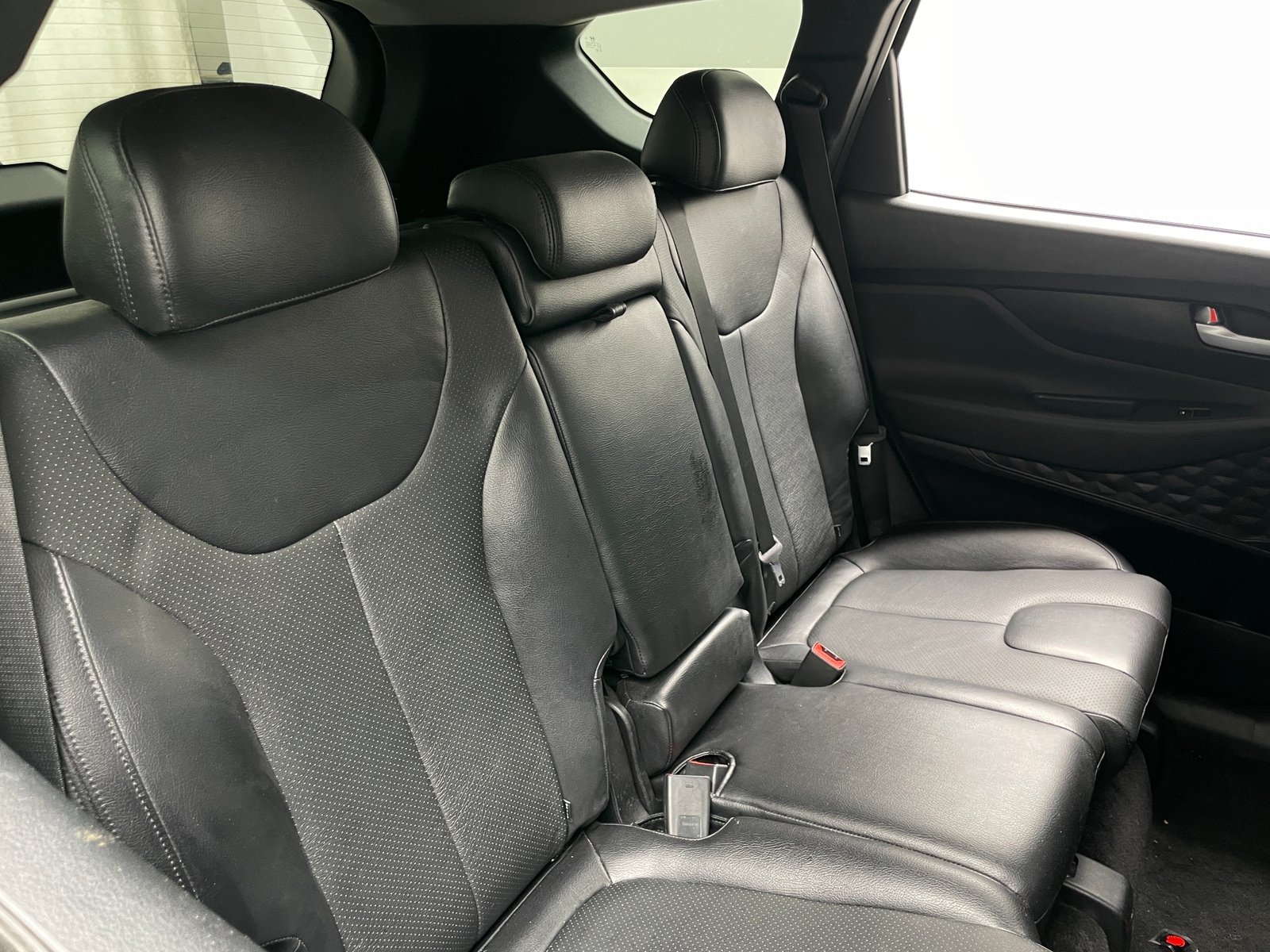 Thumbnail: 2019 Hyundai Santa Fe - 6