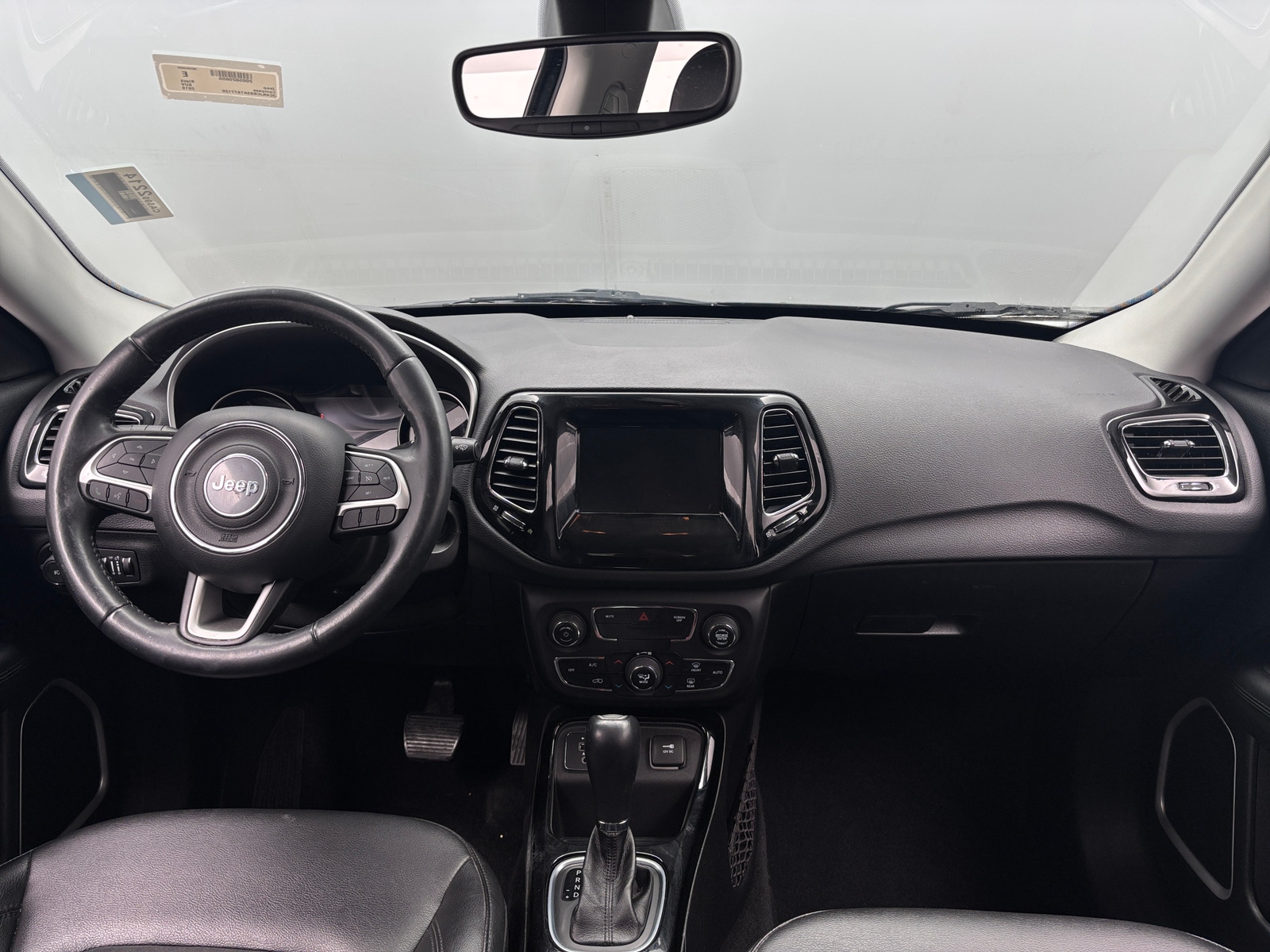 Thumbnail: 2019 Jeep Compass - 3