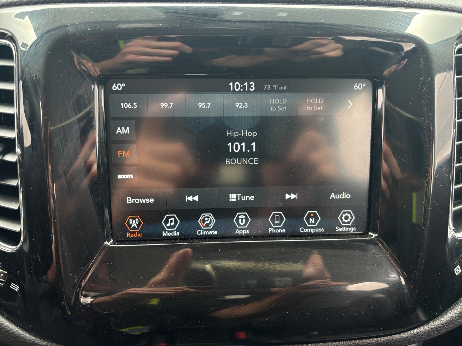 Thumbnail: 2019 Jeep Compass - 4