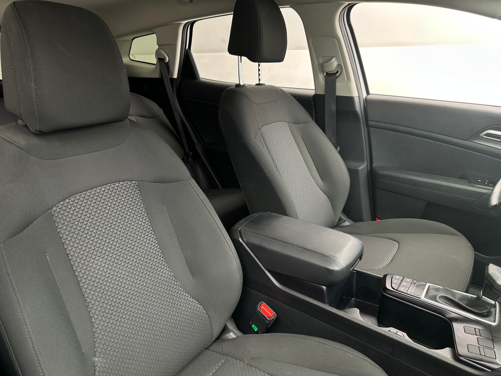 Thumbnail: 2026 Kia Sportage - 2