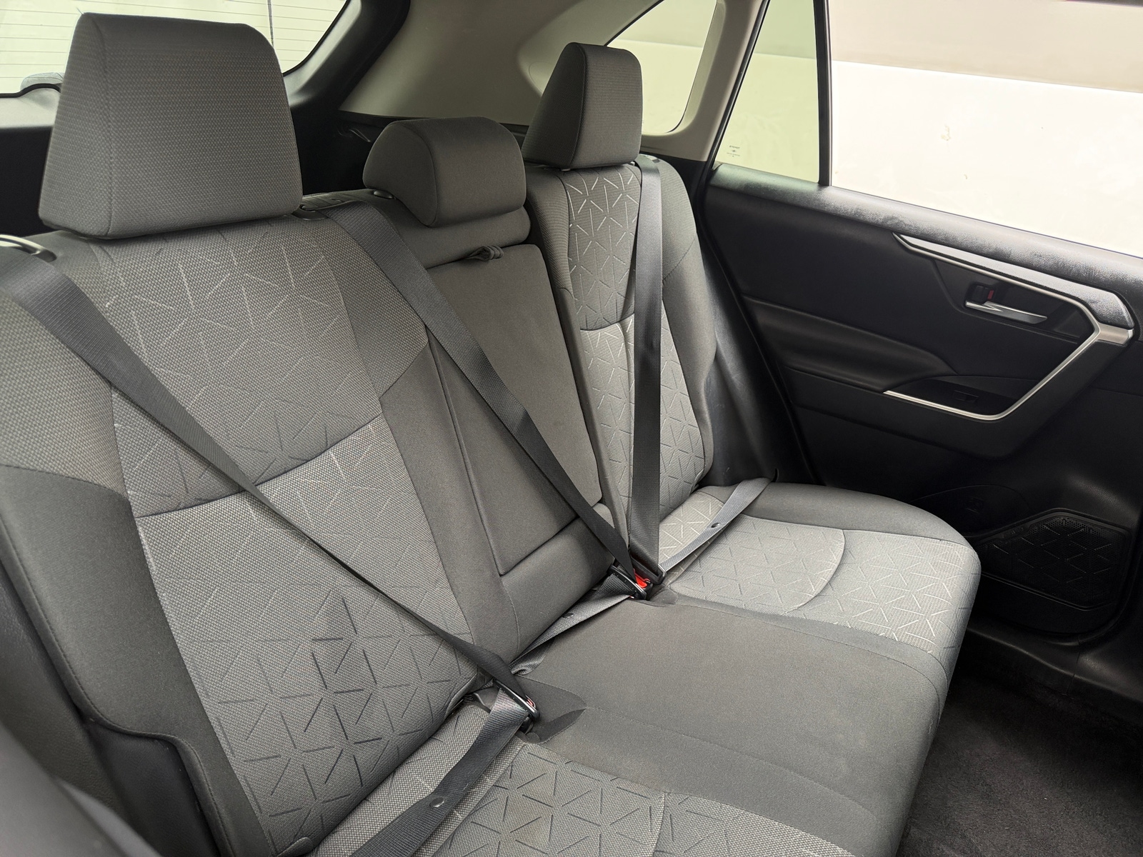 Thumbnail: 2021 Toyota RAV4 - 6