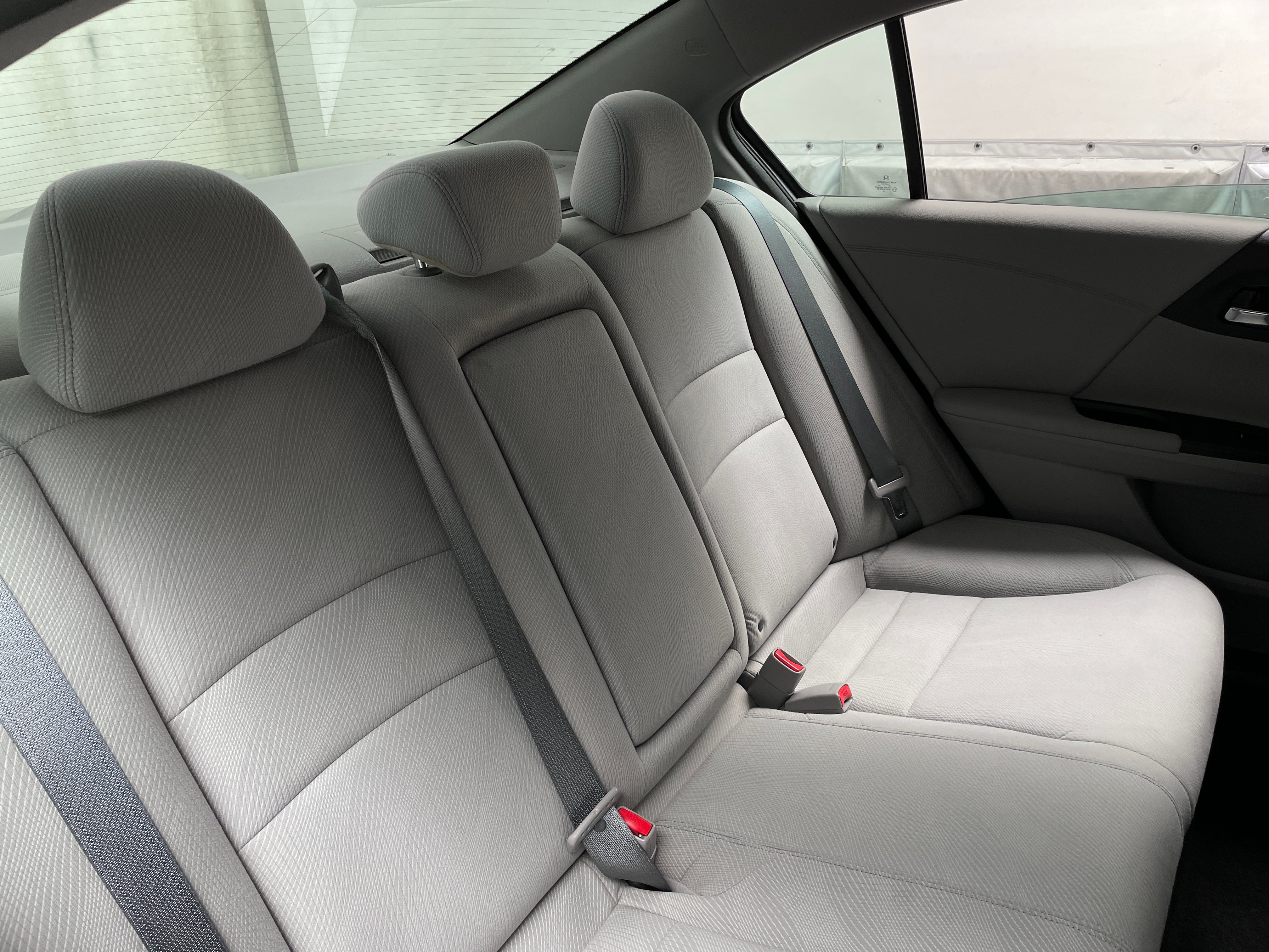 2017 Honda Accord EX - Photo 4