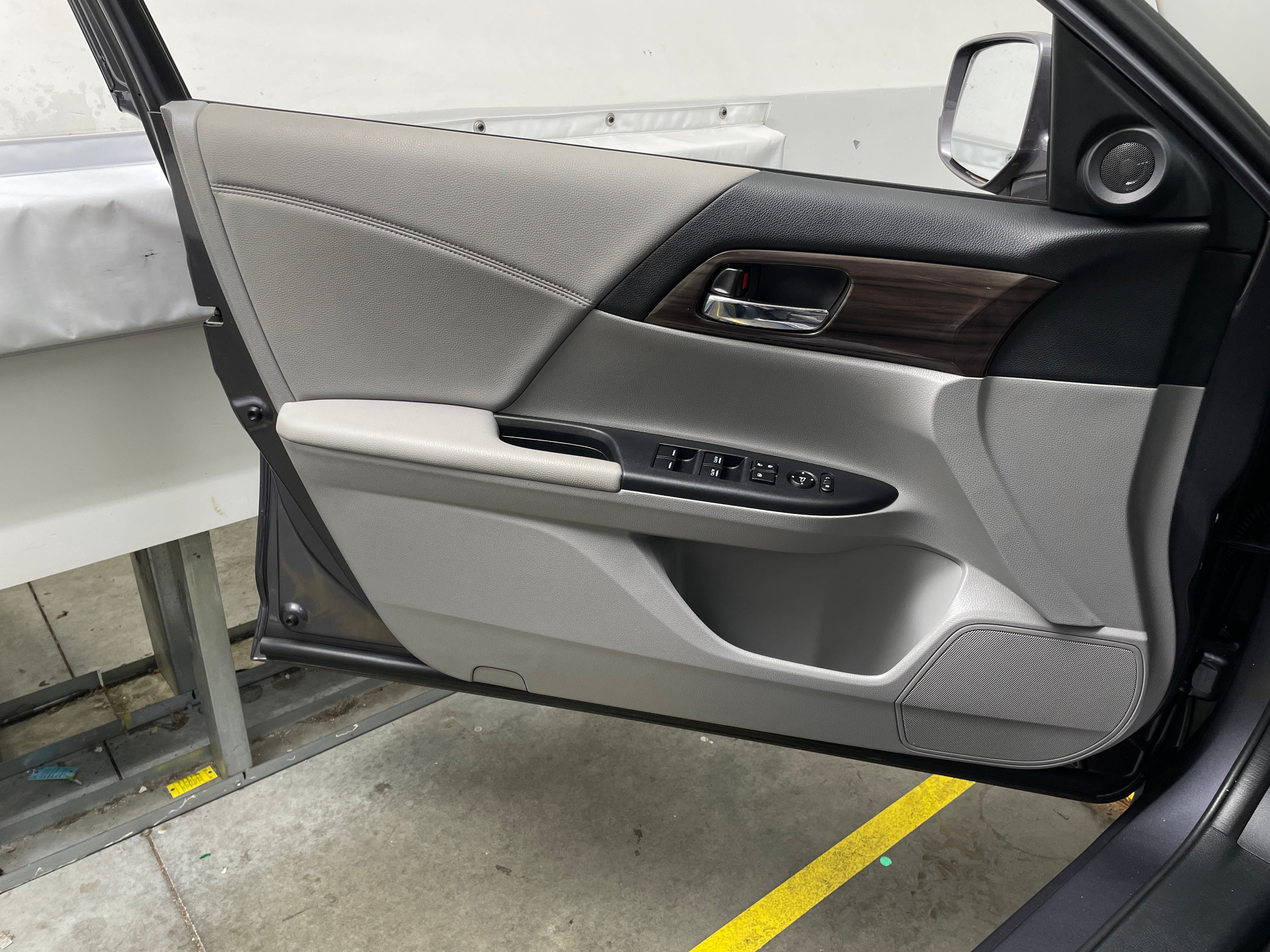 2017 Honda Accord EX - Photo 9