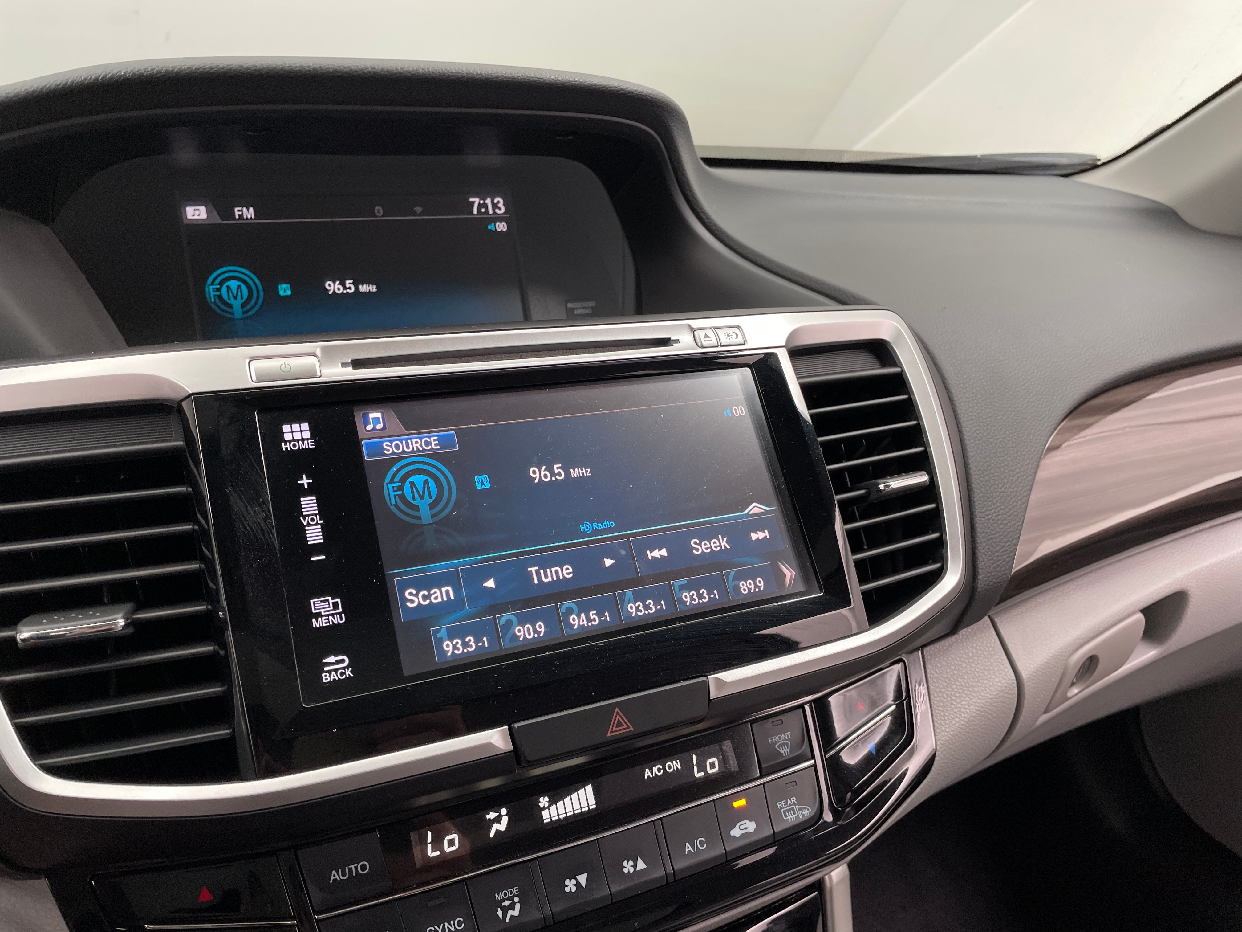 2017 Honda Accord EX - Photo 13