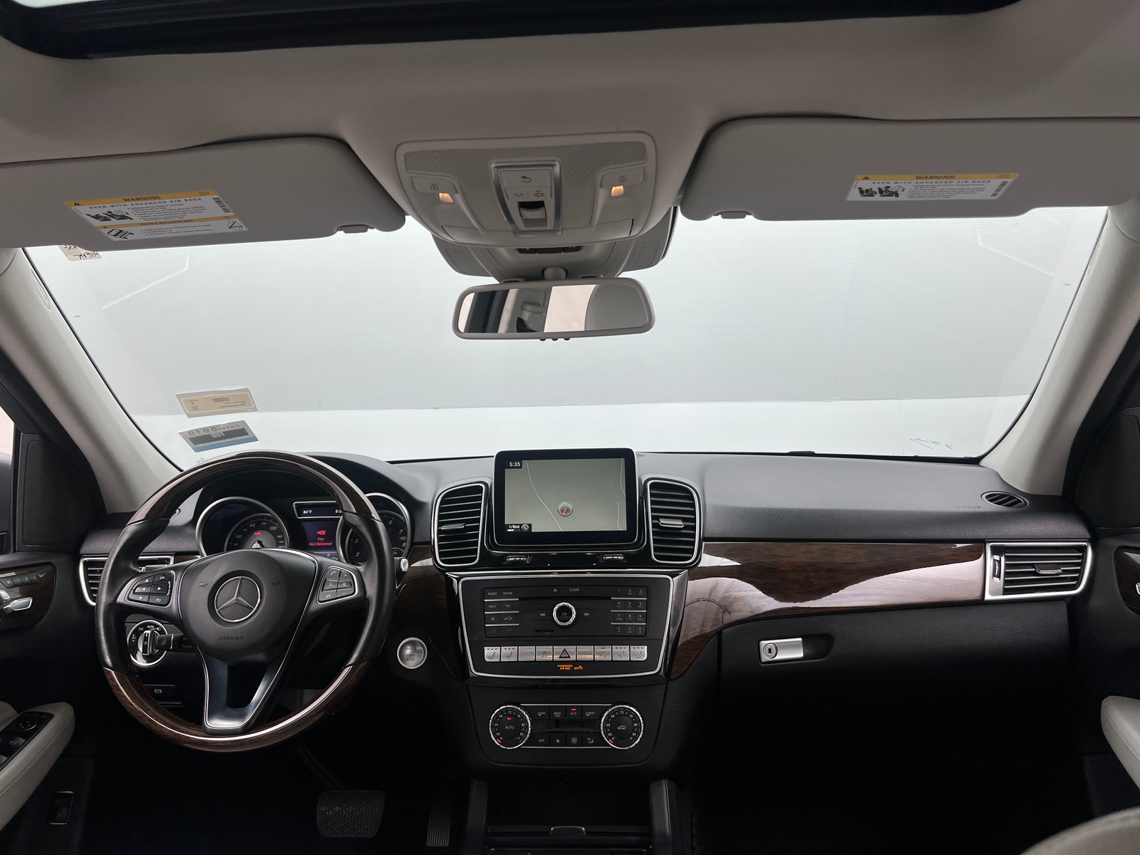 Thumbnail: 2016 Mercedes-Benz GLE - 2