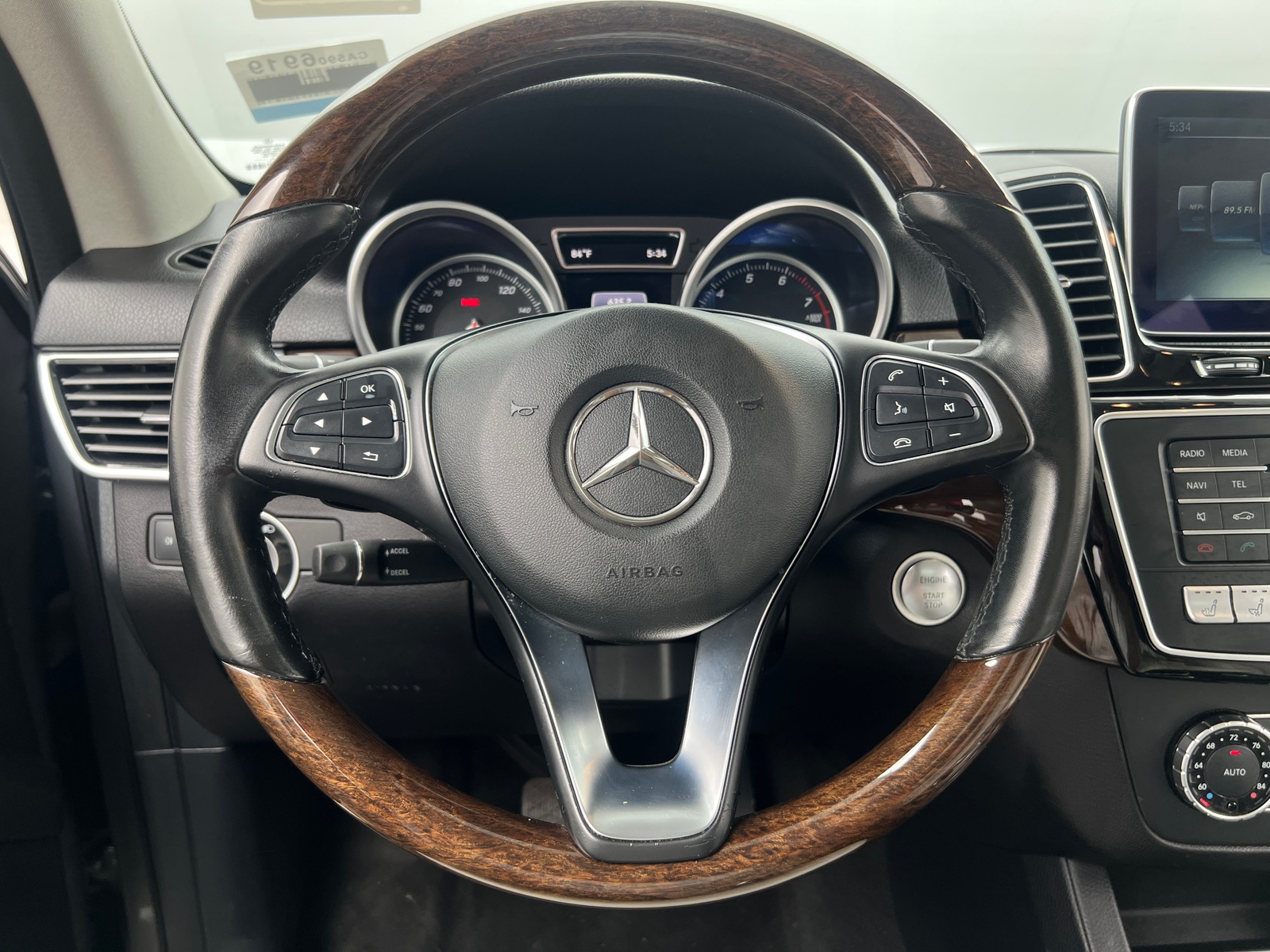 Thumbnail: 2016 Mercedes-Benz GLE - 4