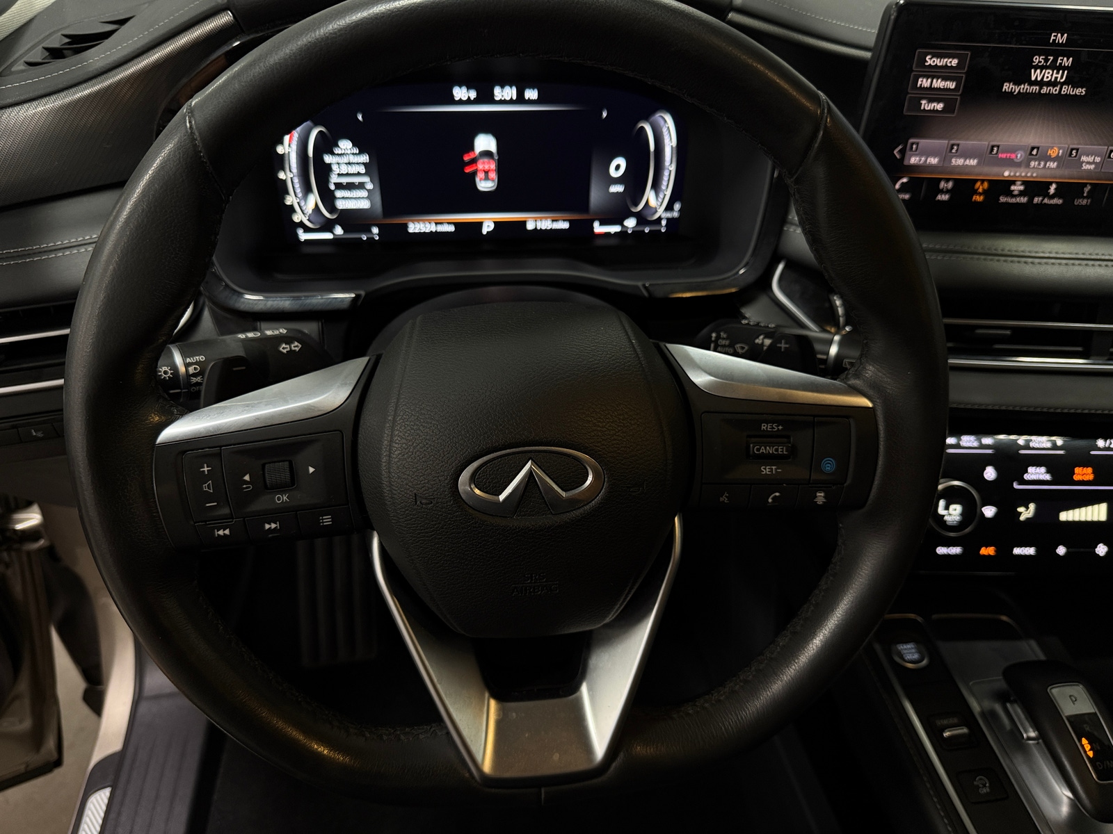 Thumbnail: 2023 INFINITI QX60 - 4