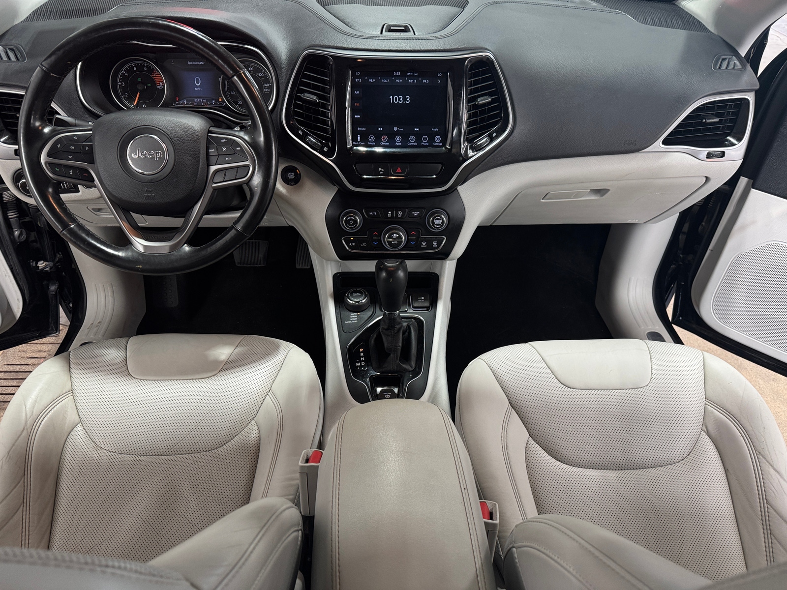 Thumbnail: 2020 Jeep Cherokee - 2