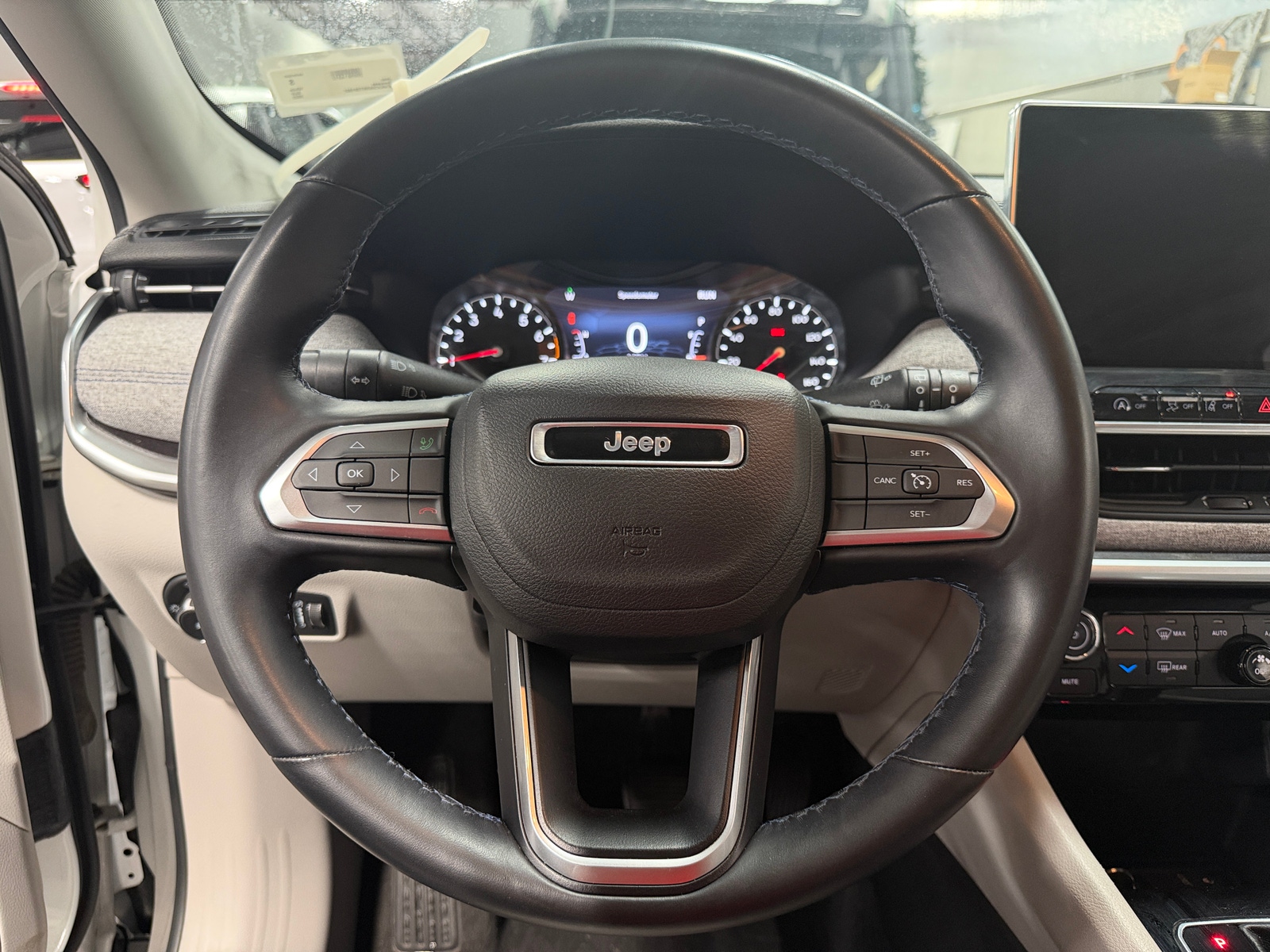 Thumbnail: 2022 Jeep Compass - 4