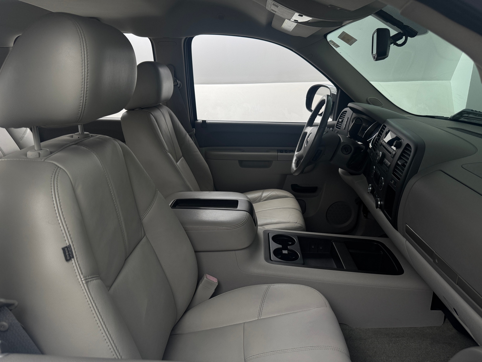 Thumbnail: 2010 GMC Sierra 1500 - 2