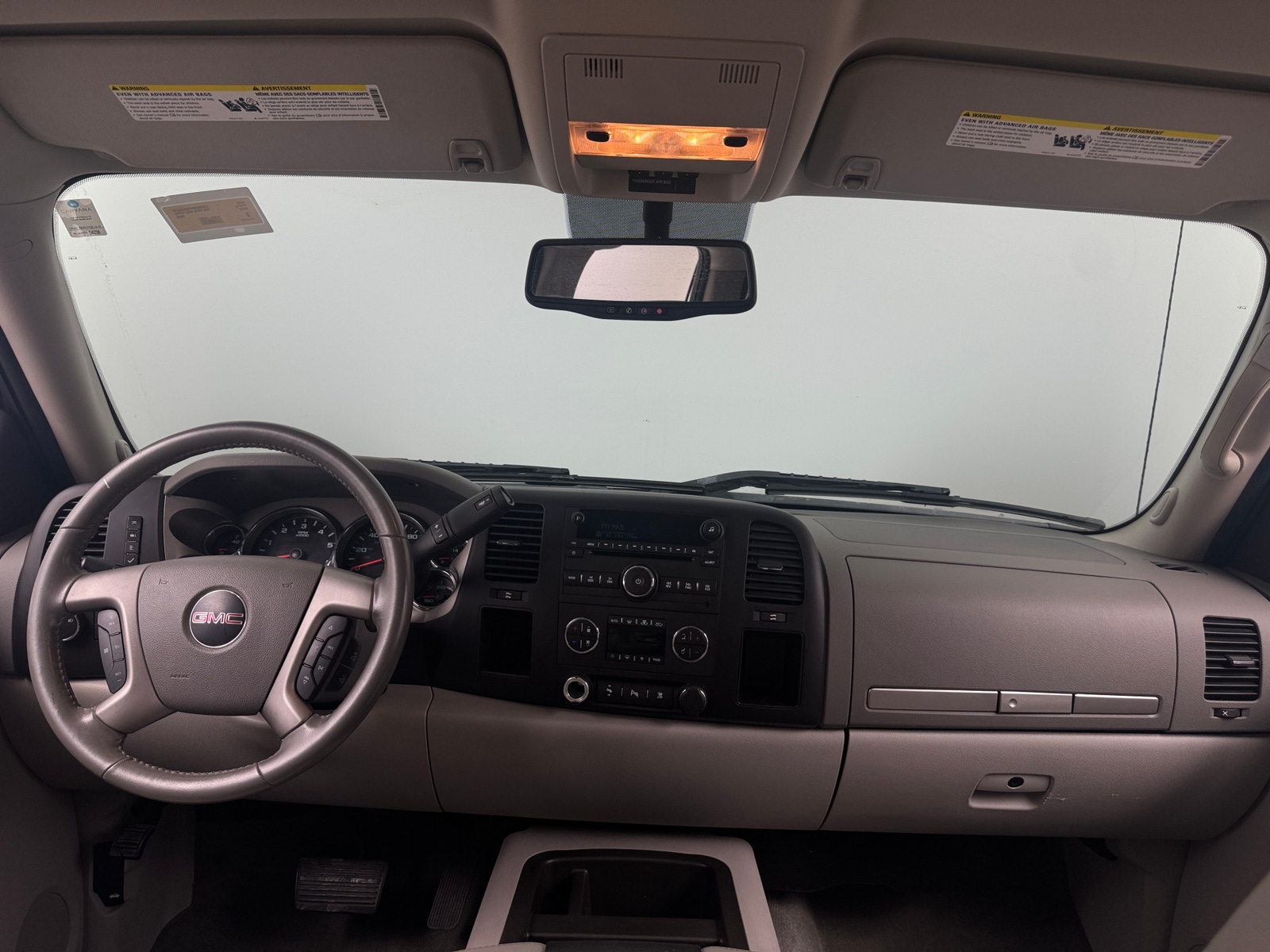 Thumbnail: 2010 GMC Sierra 1500 - 3