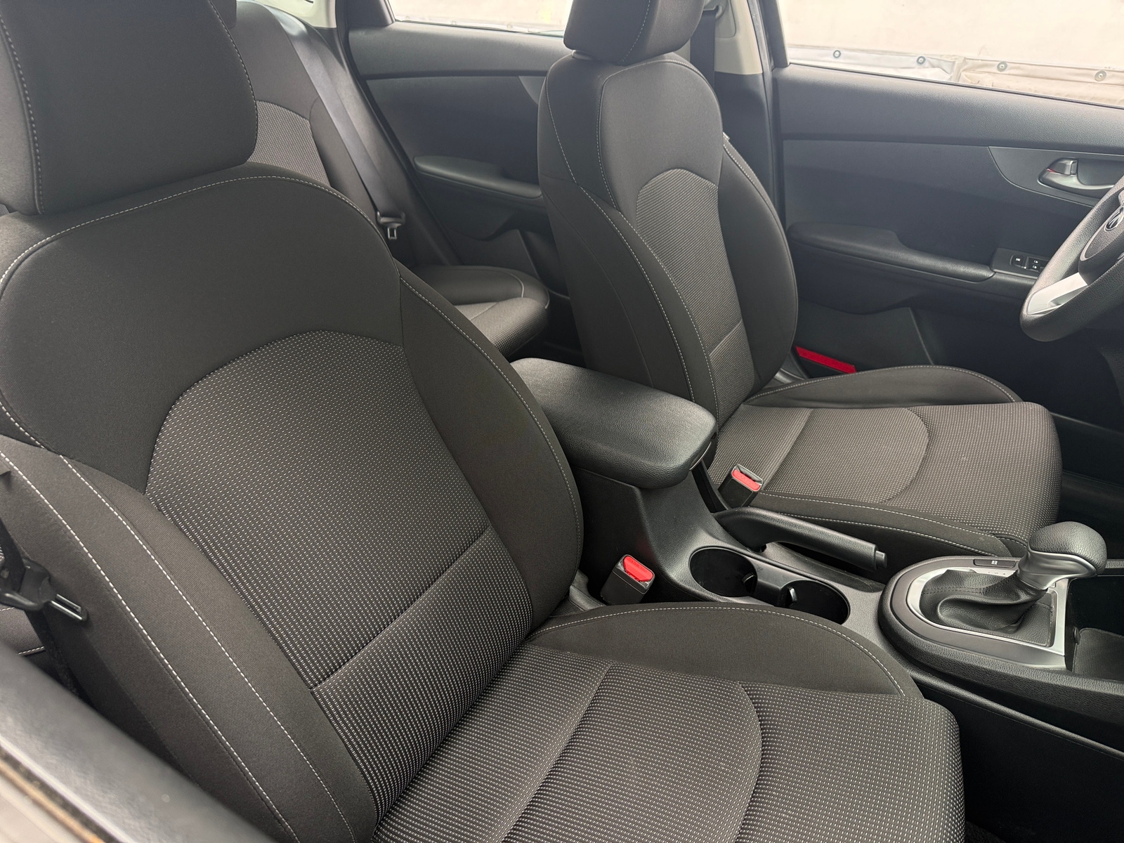 Thumbnail: 2020 Kia Forte - 2
