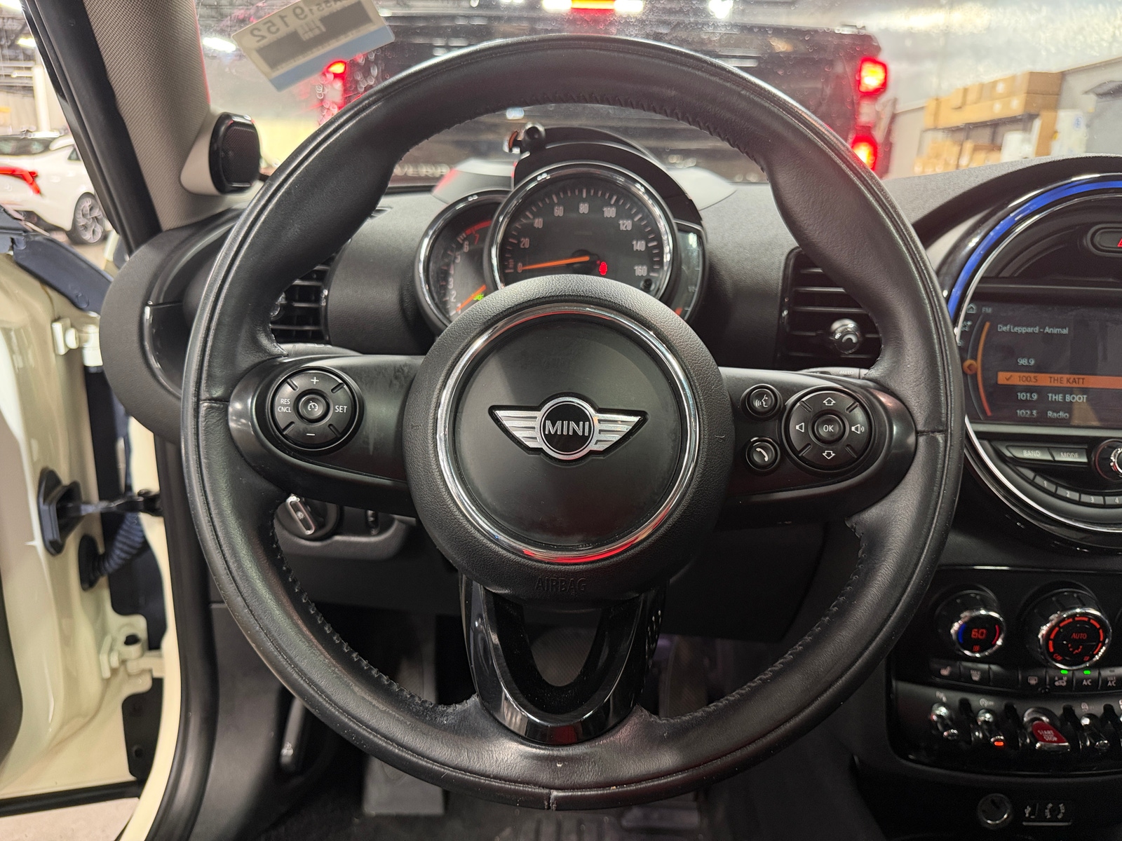 Thumbnail: 2018 MINI Cooper Clubman - 4