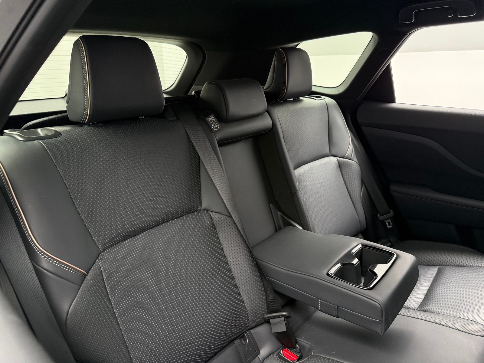 Thumbnail: 2025 Toyota Crown Signia - 5