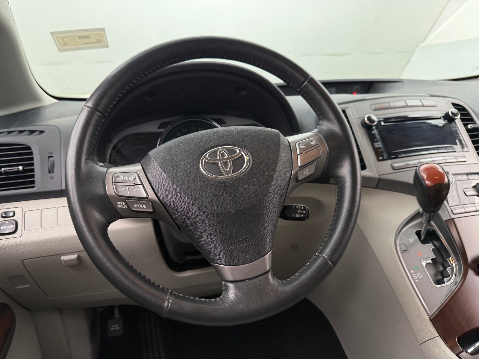 Thumbnail: 2010 Toyota Venza - 5