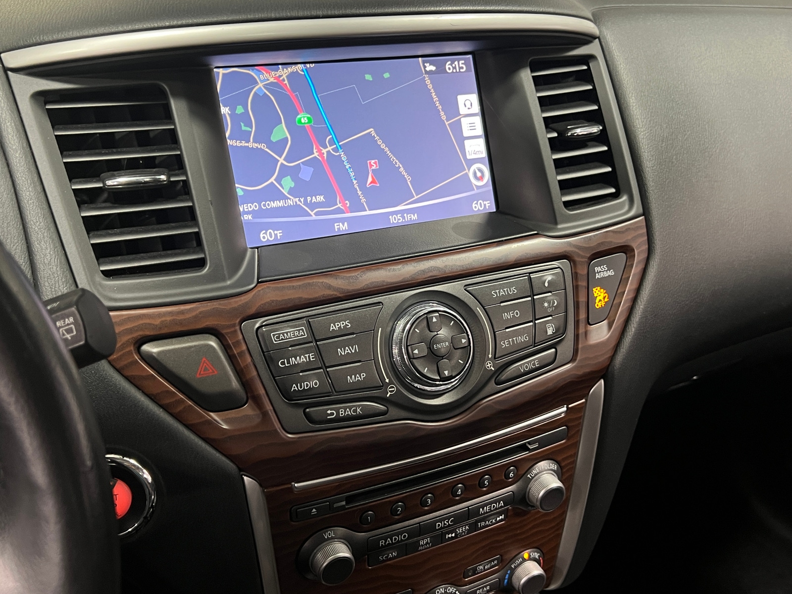 Thumbnail: 2020 Nissan Pathfinder - 3