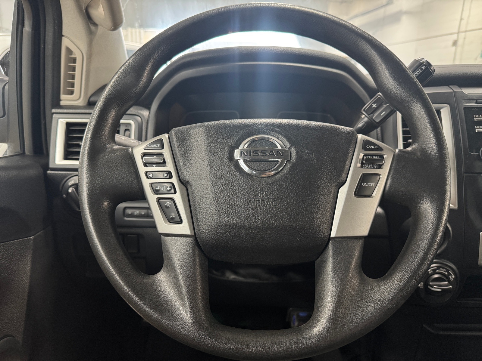 Thumbnail: 2017 Nissan Titan - 5