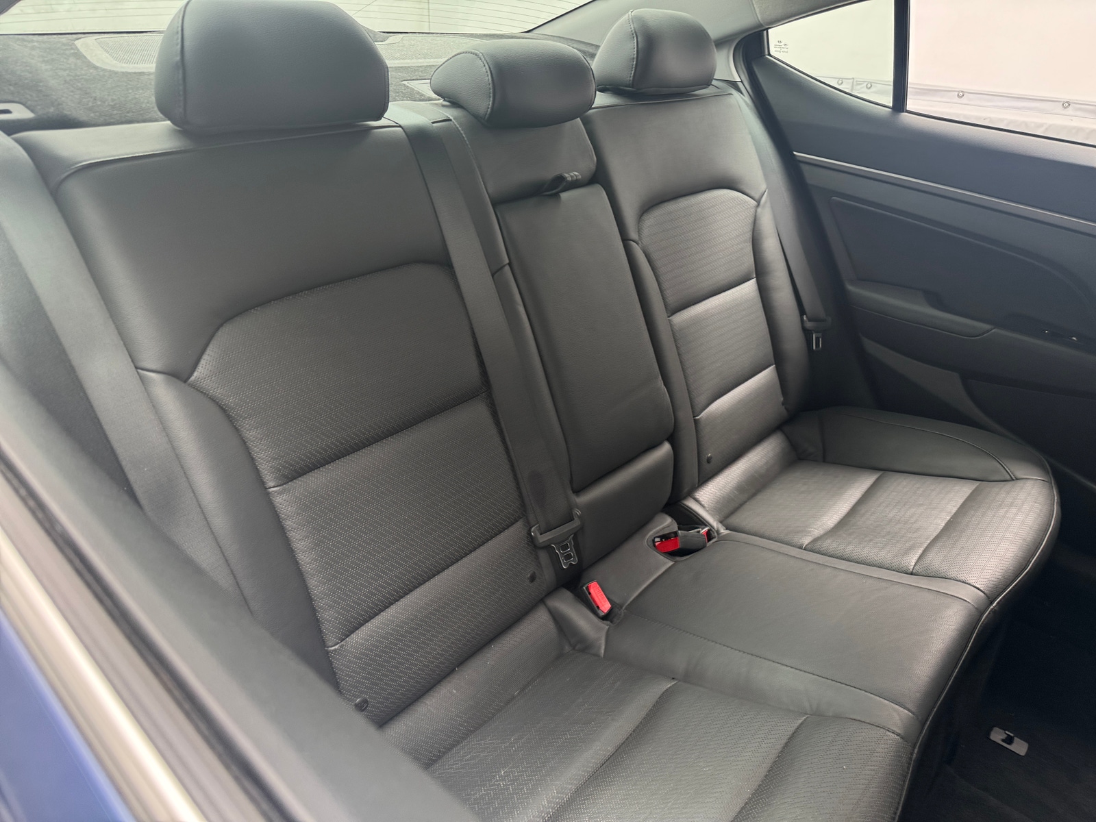 Thumbnail: 2017 Hyundai Elantra - 5