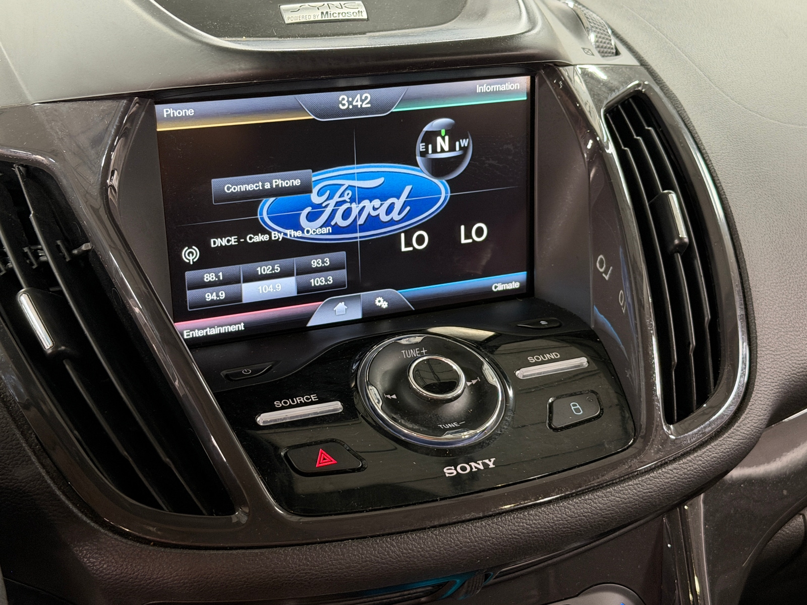 Thumbnail: 2014 Ford Escape - 3