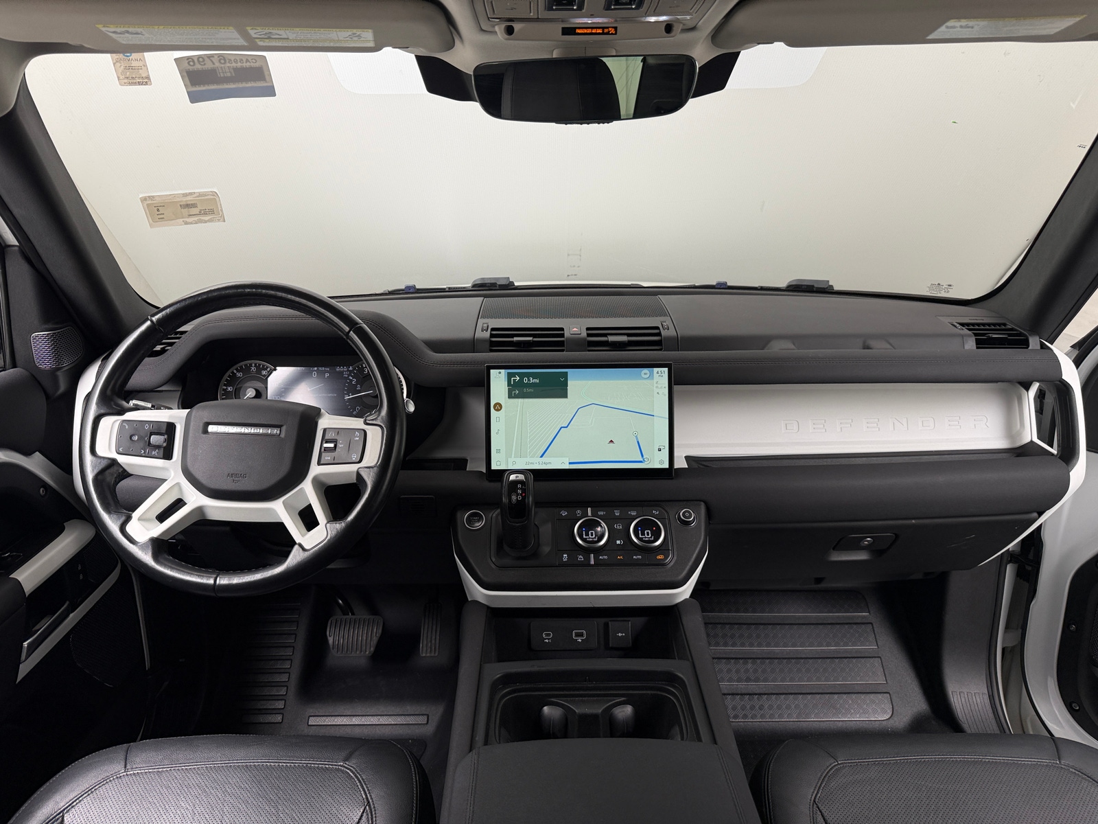 Thumbnail: 2022 Land Rover Defender - 2