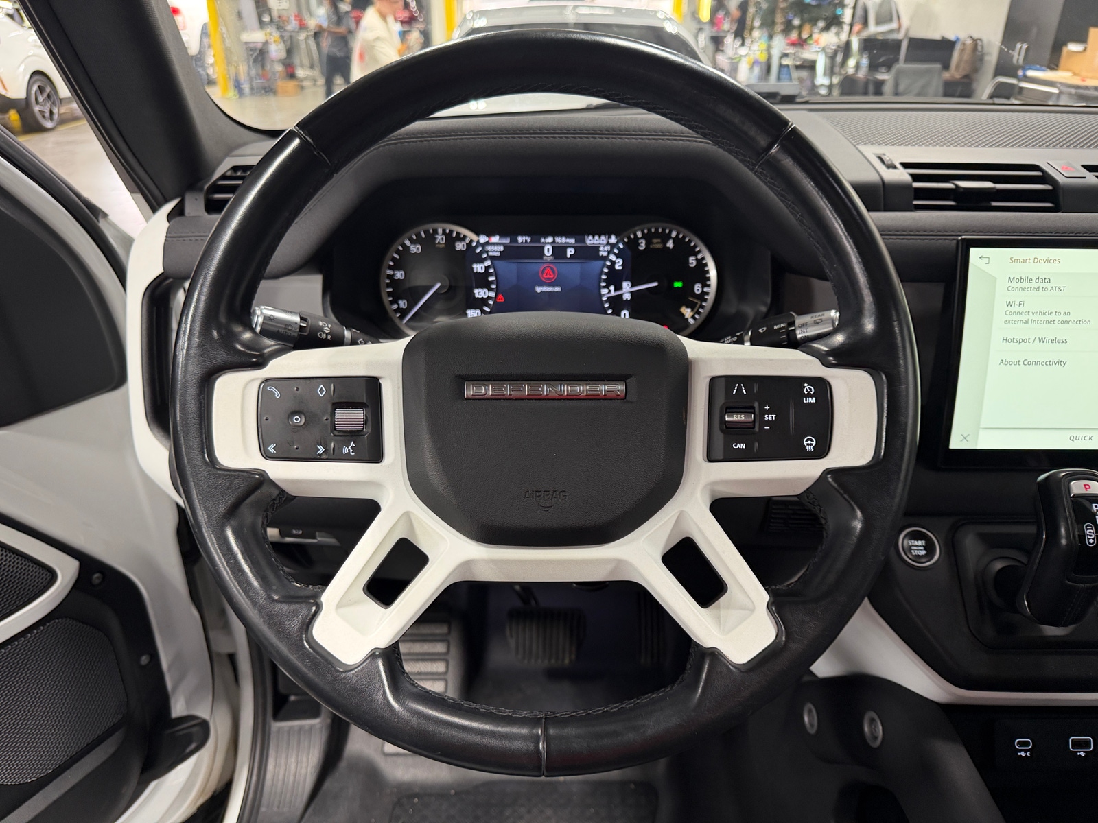 Thumbnail: 2022 Land Rover Defender - 4