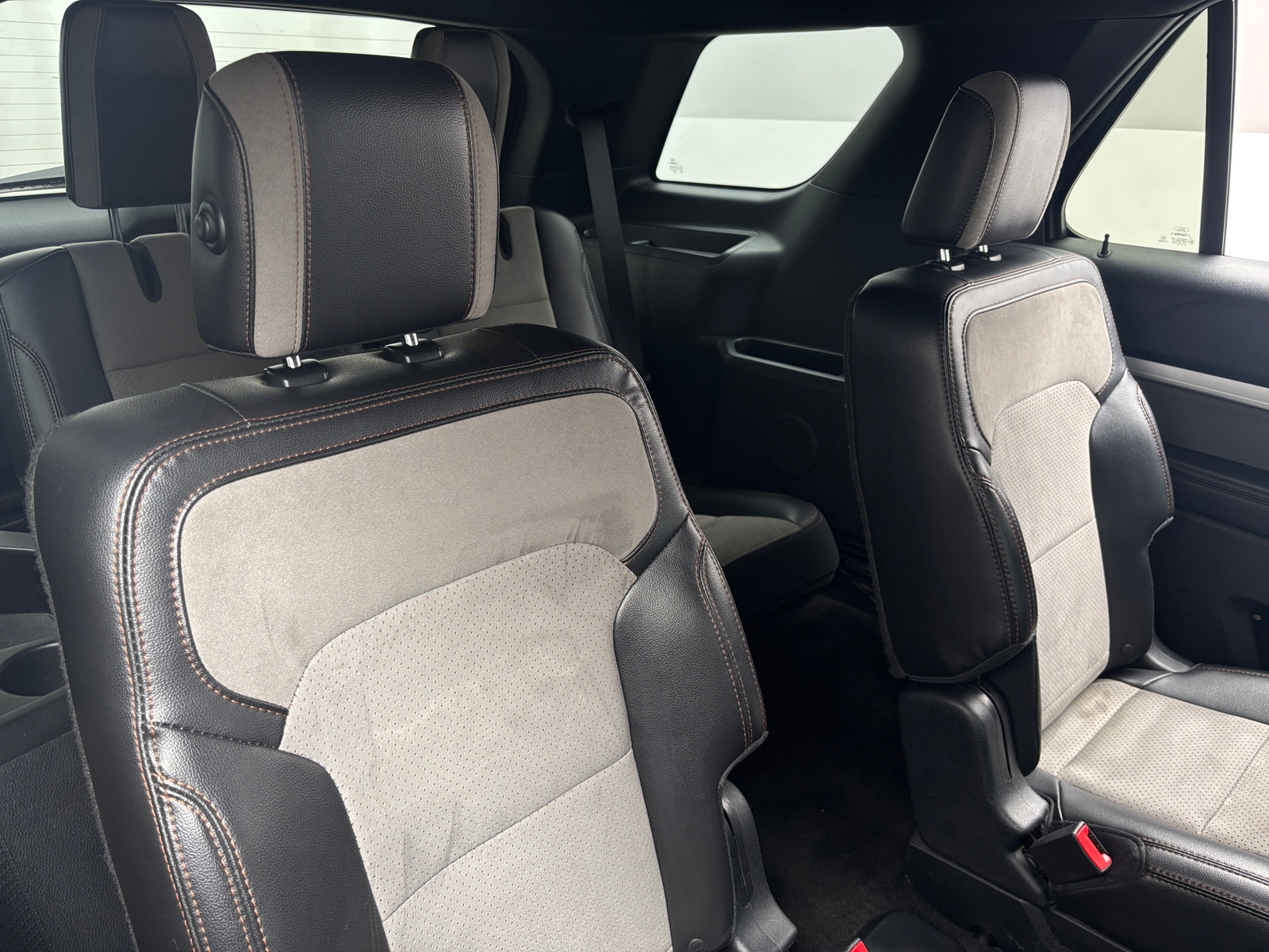 Thumbnail: 2017 Ford Explorer - 5