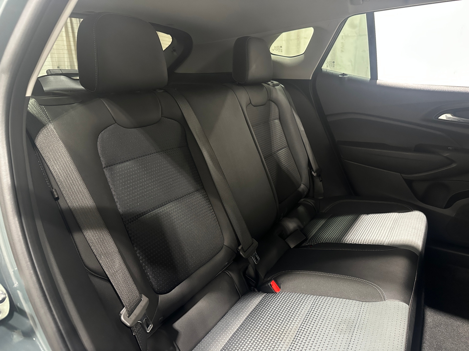 Thumbnail: 2025 Chevrolet Trax - 6