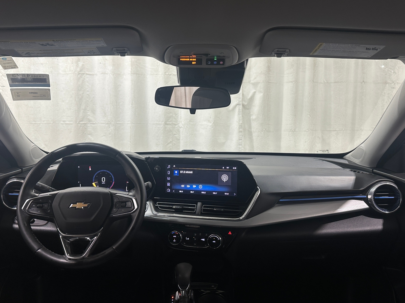Thumbnail: 2025 Chevrolet Trax - 3