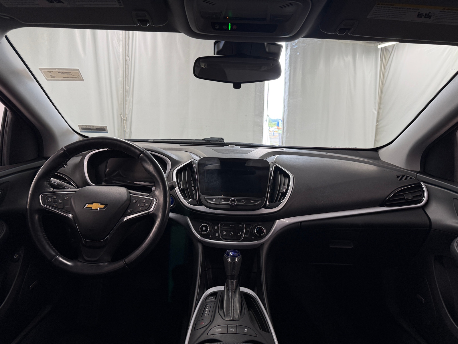 Thumbnail: 2019 Chevrolet Volt - 3