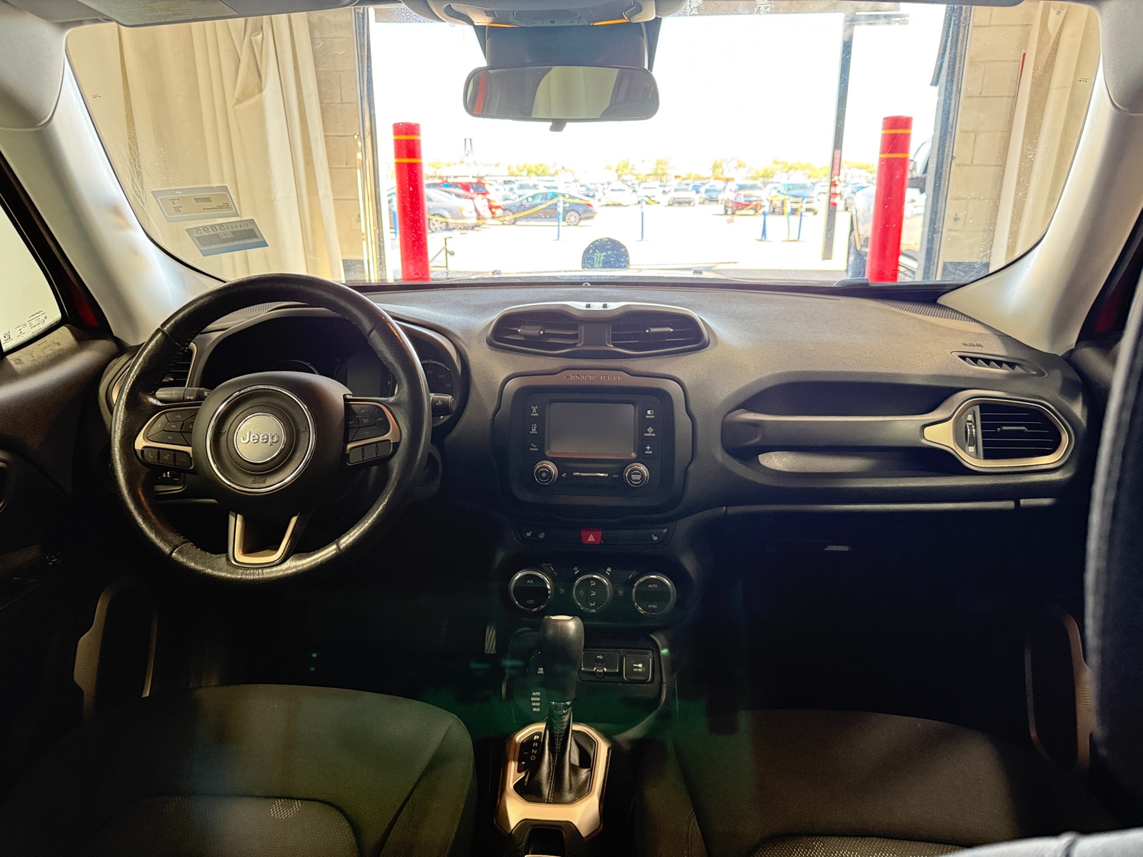 Thumbnail: 2015 Jeep Renegade - 3