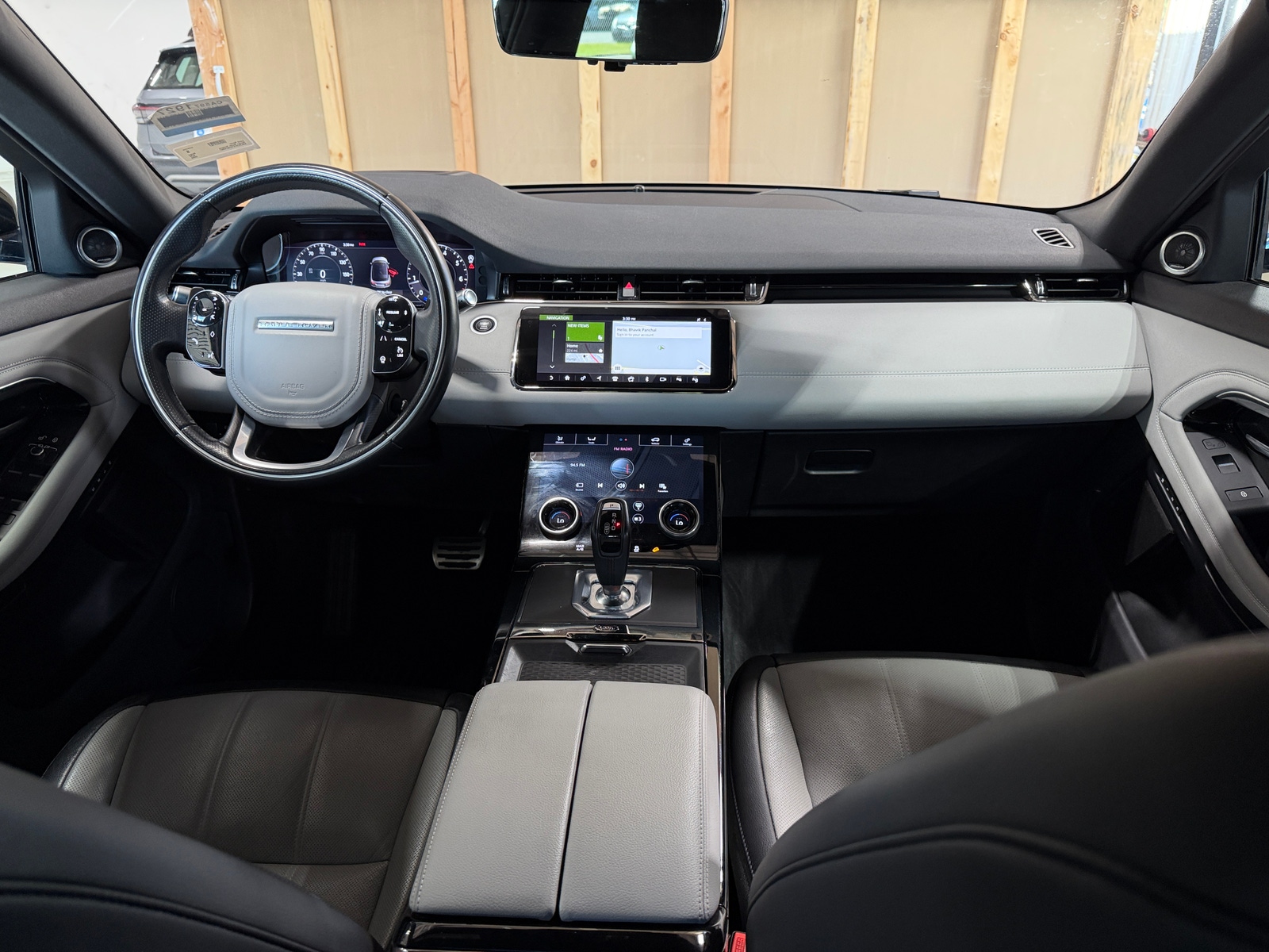 Thumbnail: 2020 Land Rover Range Rover Evoque - 2
