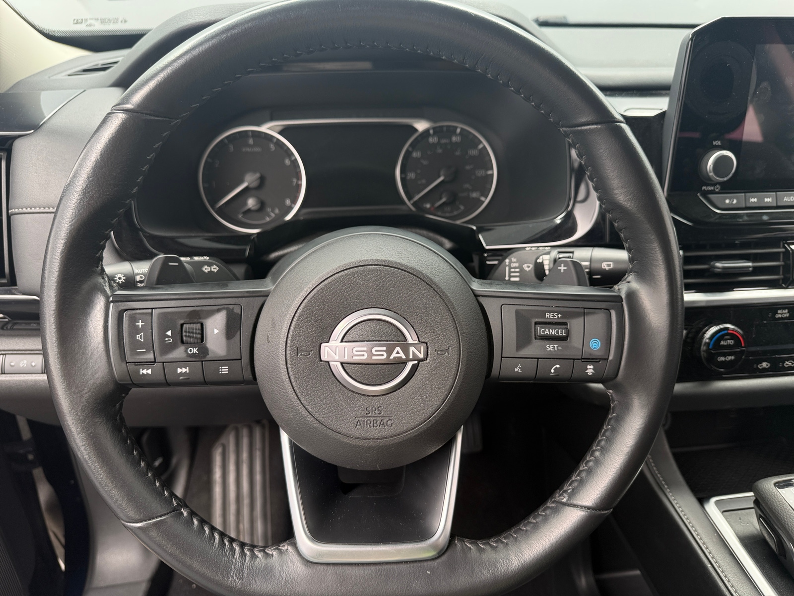 Thumbnail: 2025 Nissan Pathfinder - 5