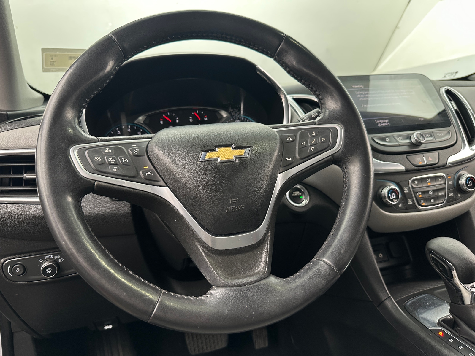 Thumbnail: 2022 Chevrolet Equinox - 5