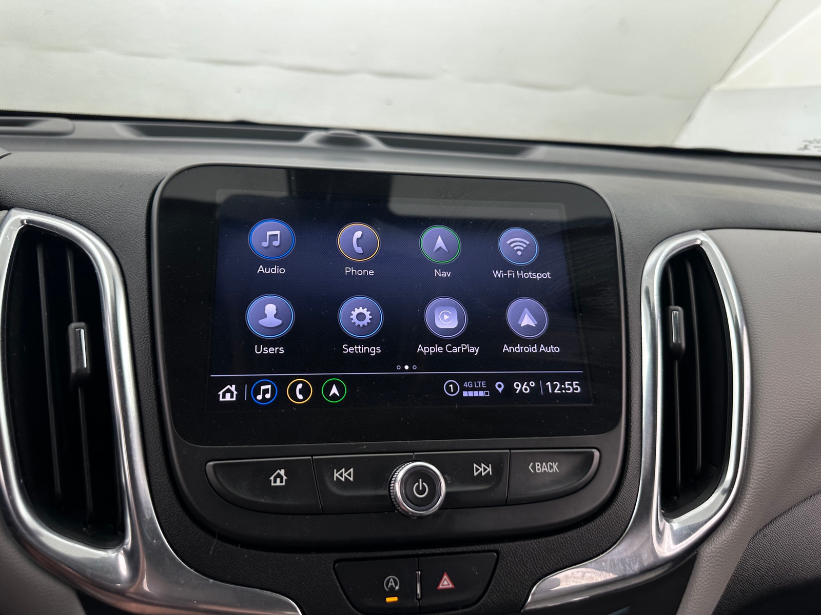 Thumbnail: 2022 Chevrolet Equinox - 4