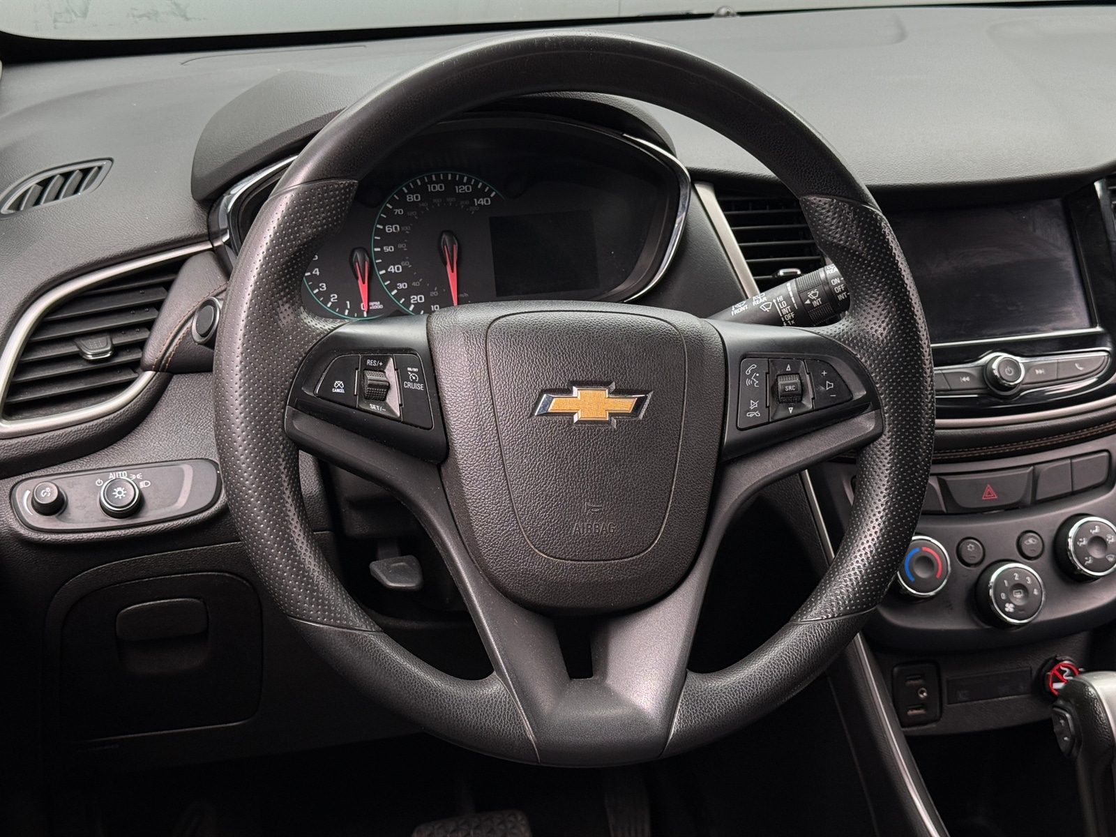 Thumbnail: 2020 Chevrolet Trax - 5