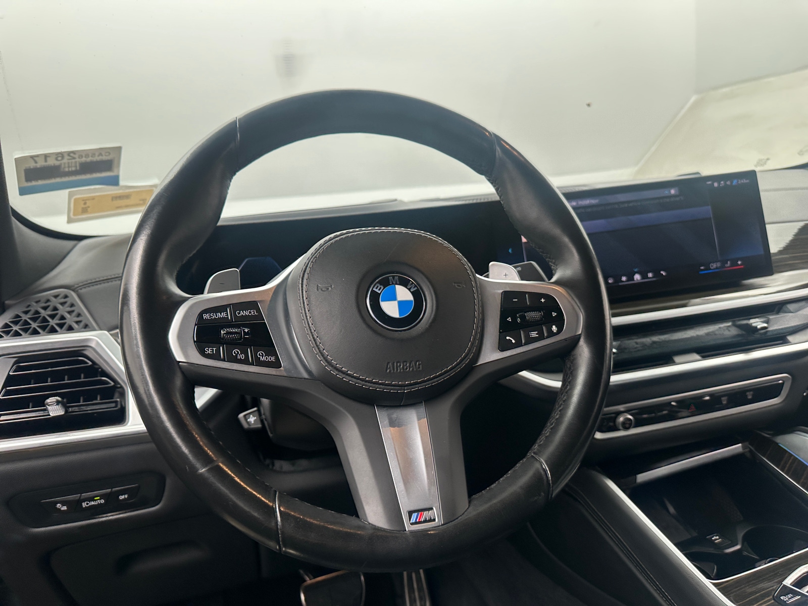 Thumbnail: 2025 BMW X6 - 4