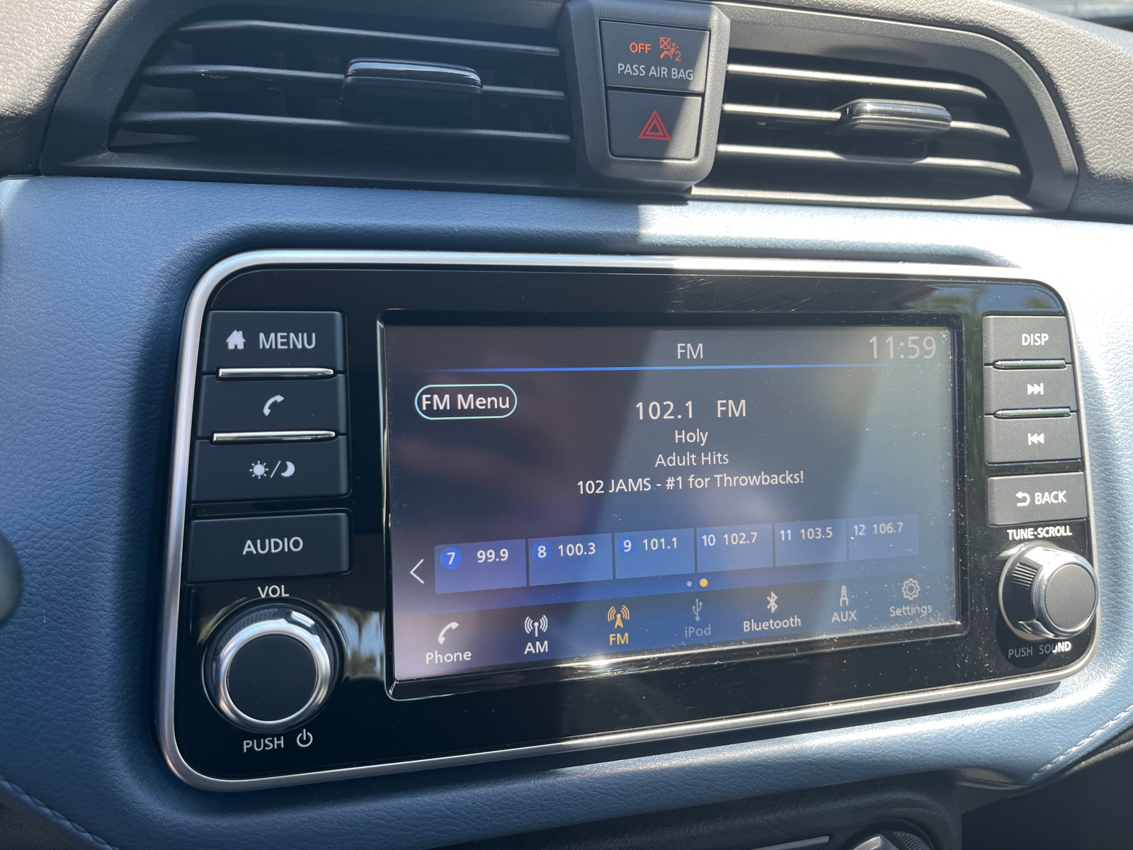 Thumbnail: 2025 Nissan Versa - 4