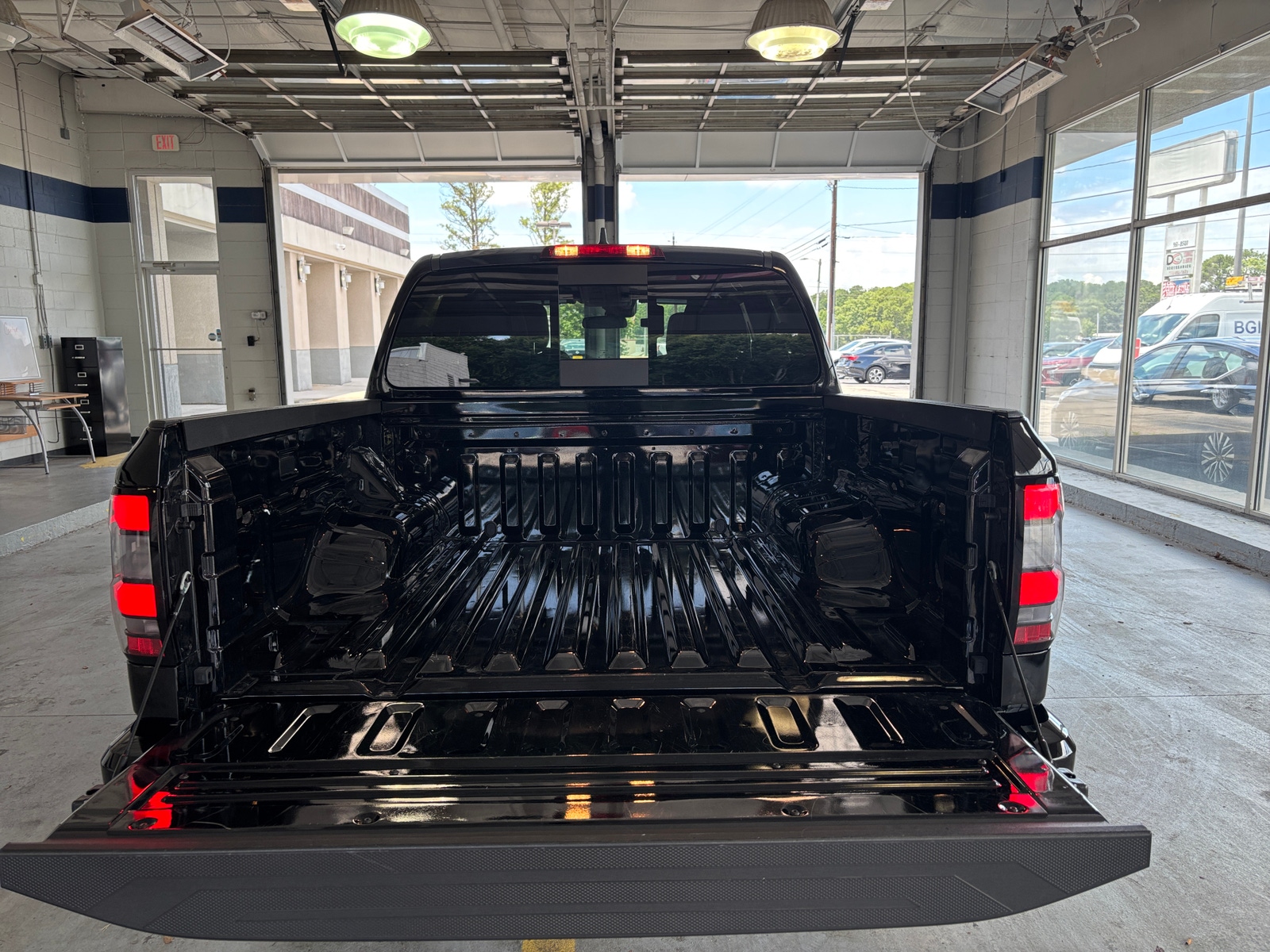 Thumbnail: 2026 Nissan Frontier - 6