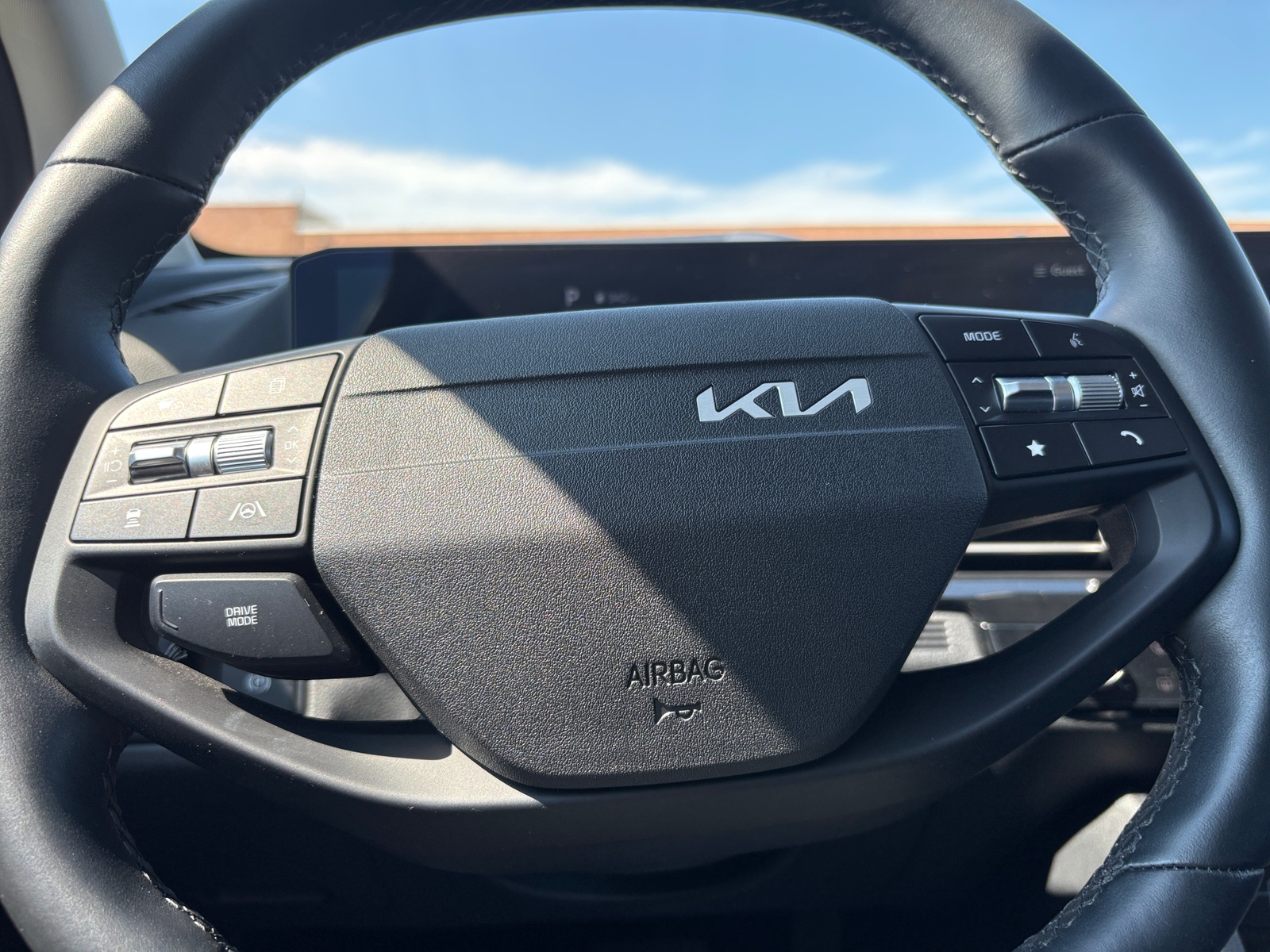 Thumbnail: 2026 Kia Sportage - 5