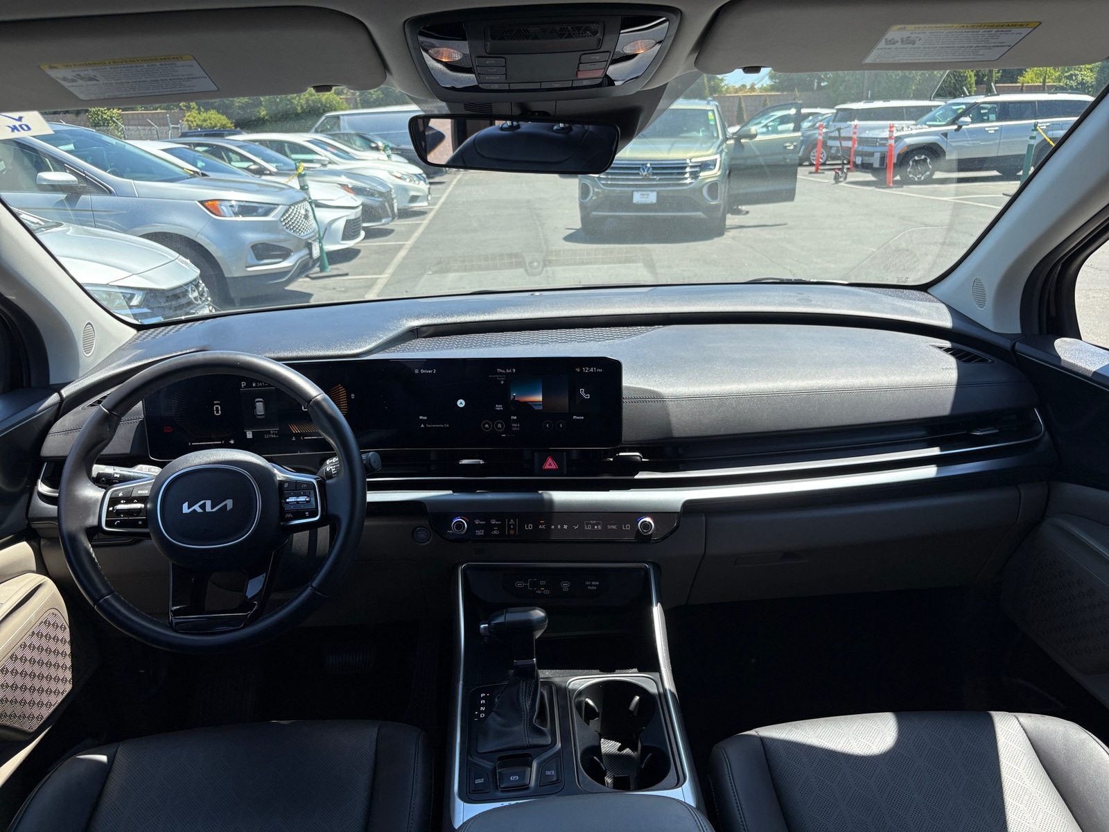 Thumbnail: 2026 Kia Carnival - 3