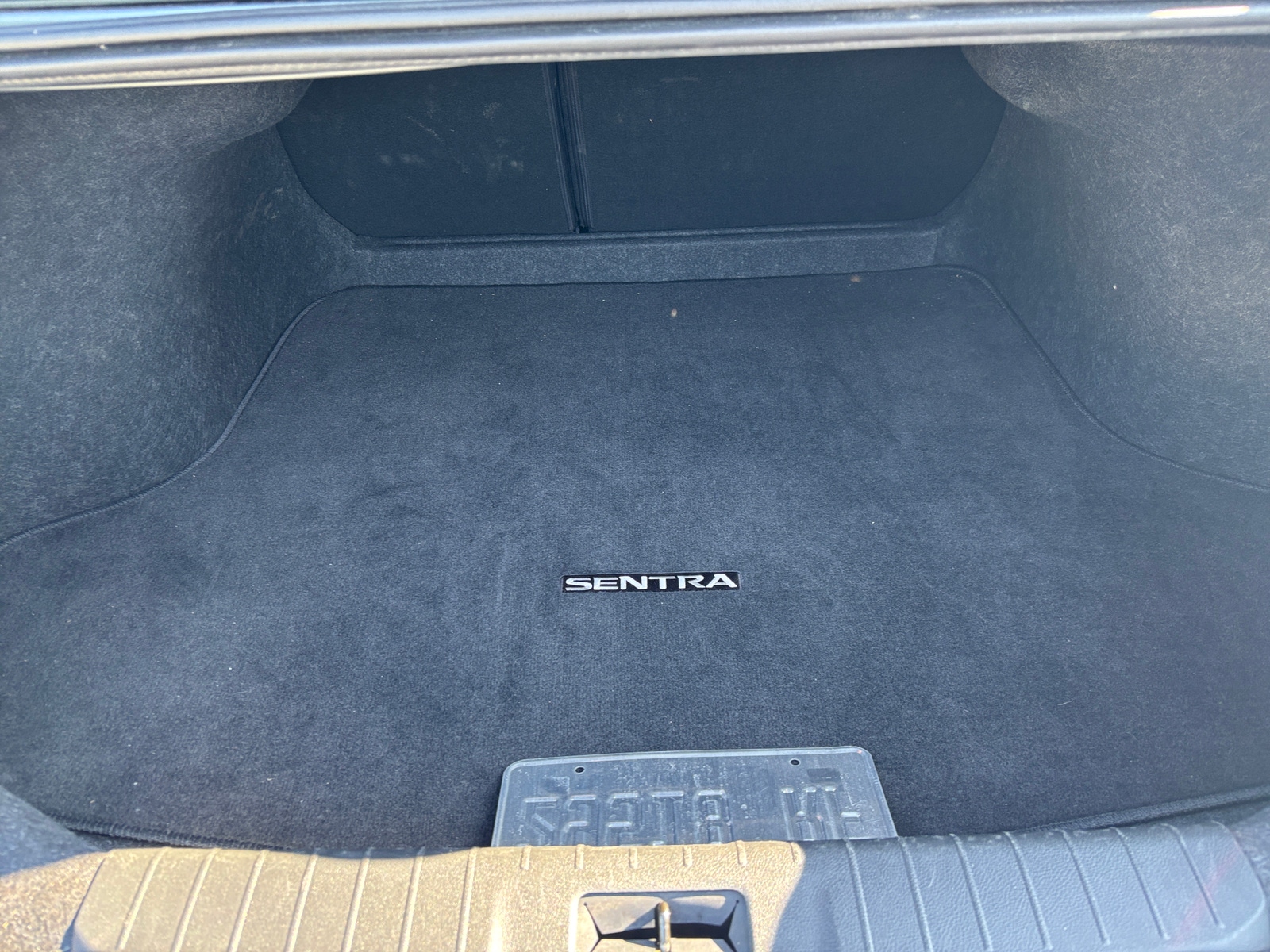 Thumbnail: 2025 Nissan Sentra - 3