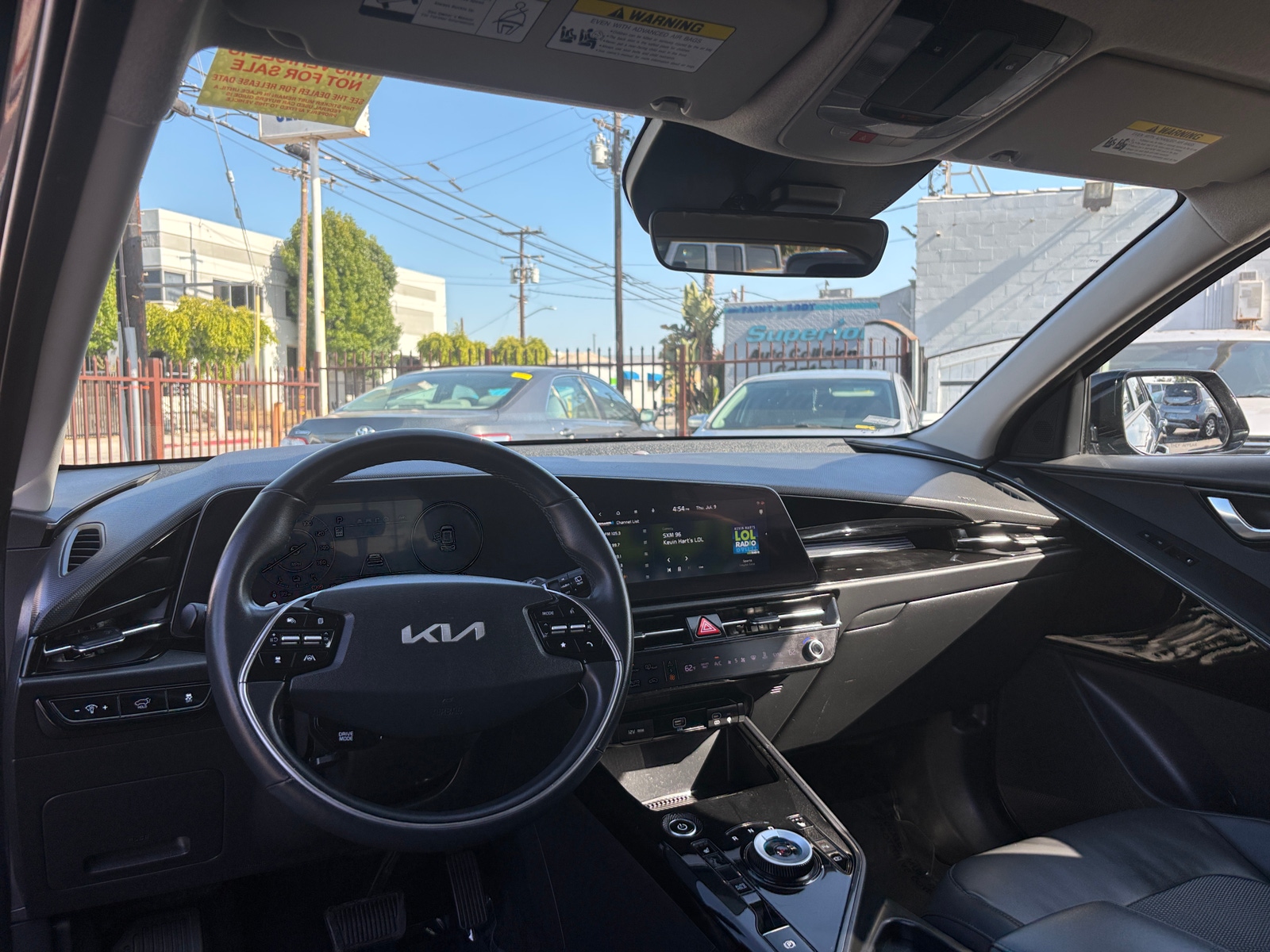 Thumbnail: 2023 Kia Niro - 3