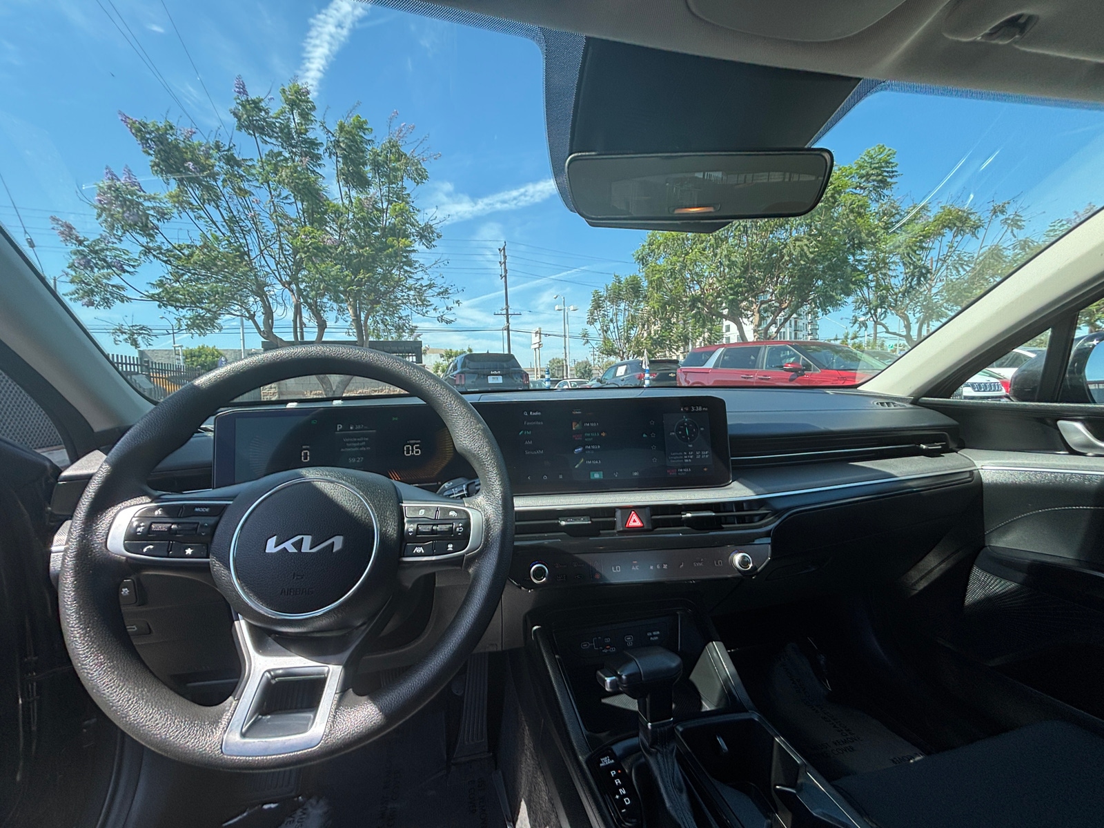Thumbnail: 2025 Kia K5 - 3