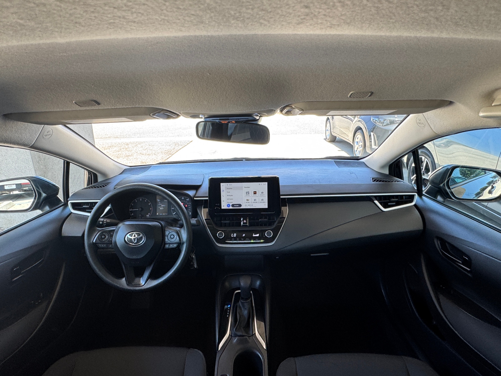 Thumbnail: 2025 Toyota Corolla - 3