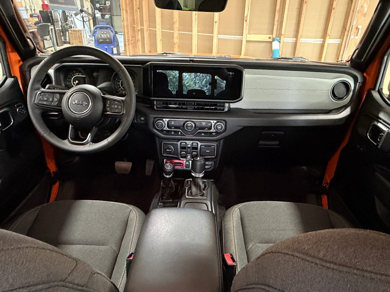 Thumbnail: 2025 Jeep Gladiator - 3
