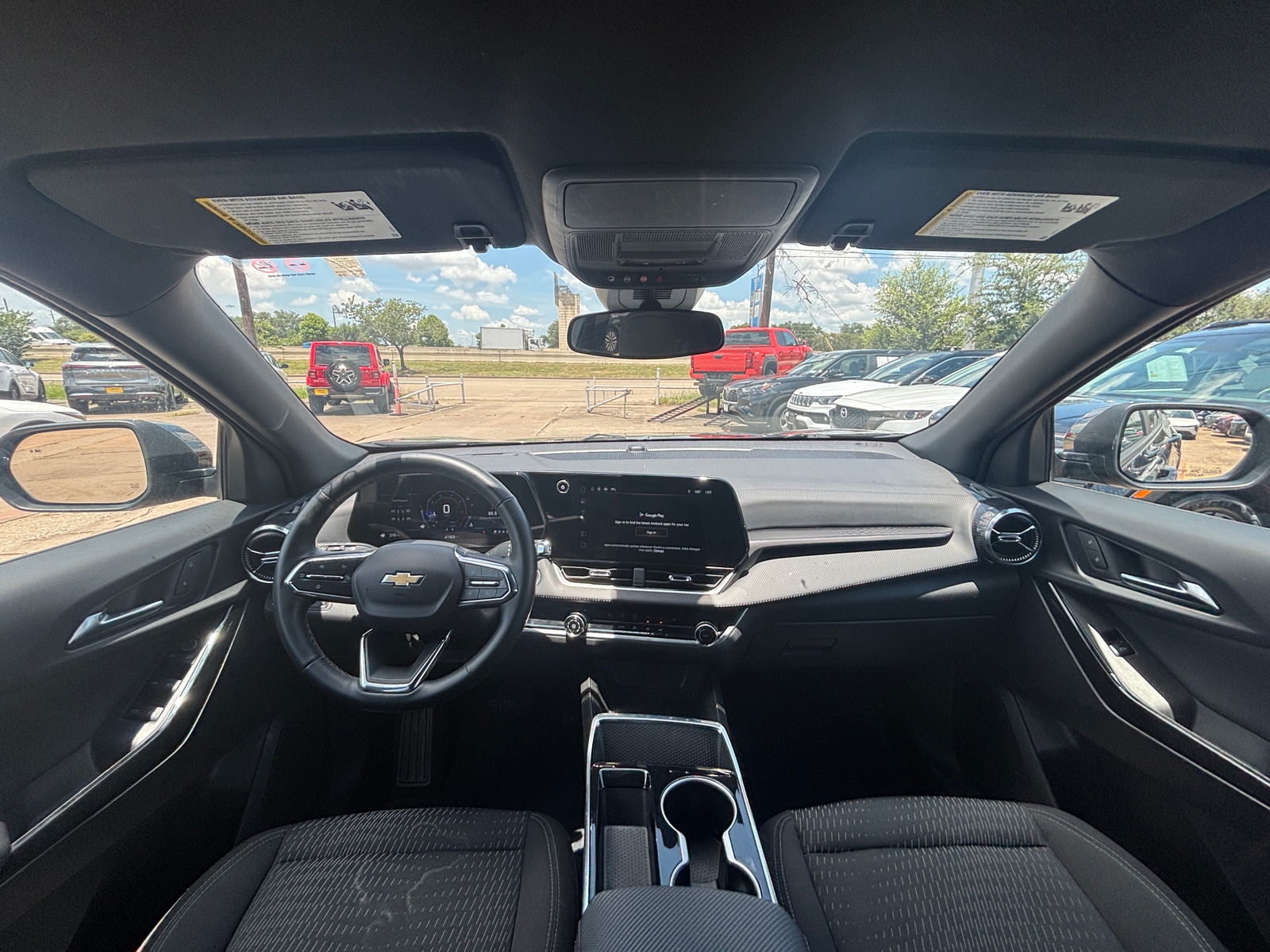 Thumbnail: 2025 Chevrolet Equinox - 3