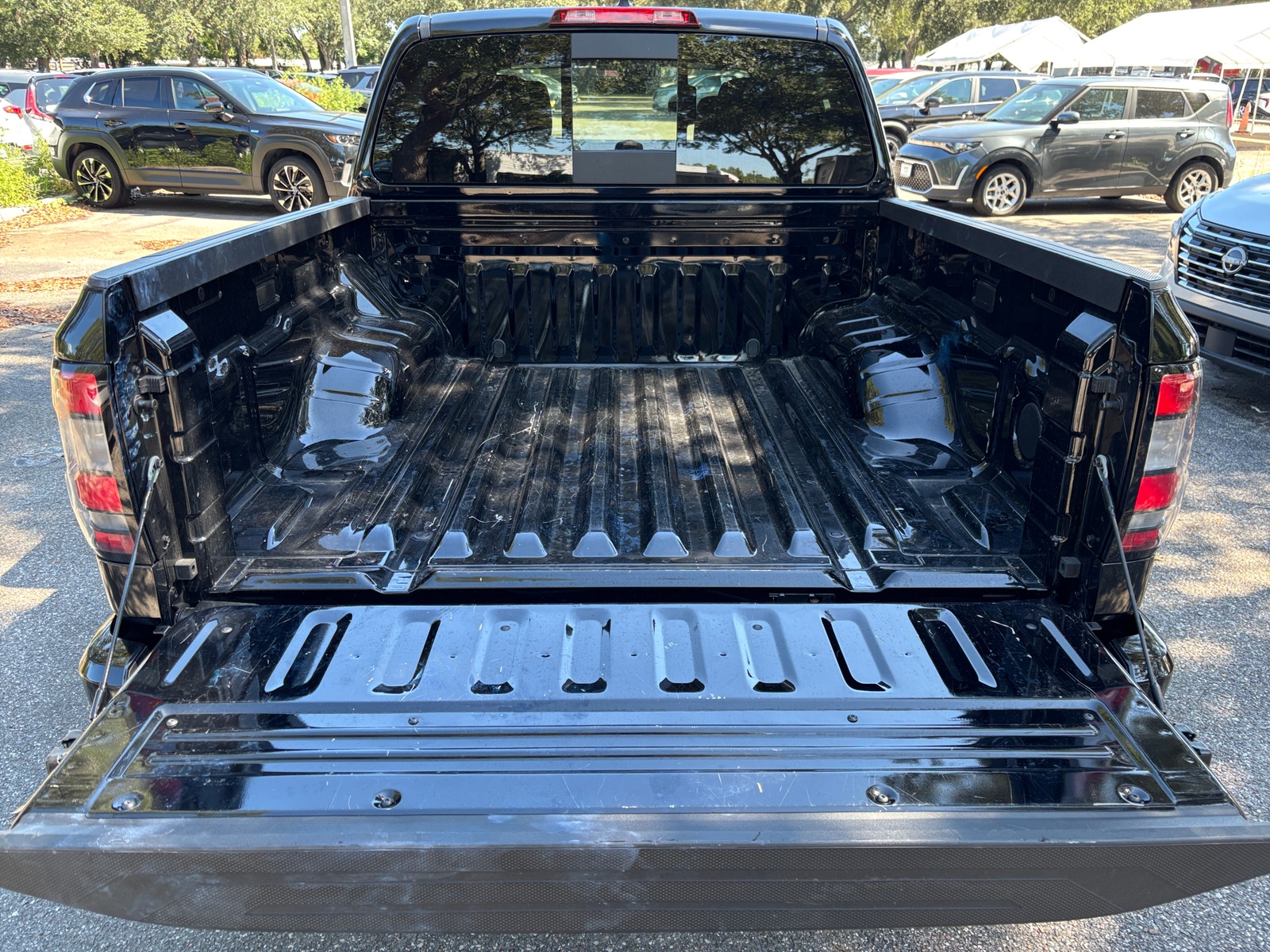Thumbnail: 2026 Nissan Frontier - 6