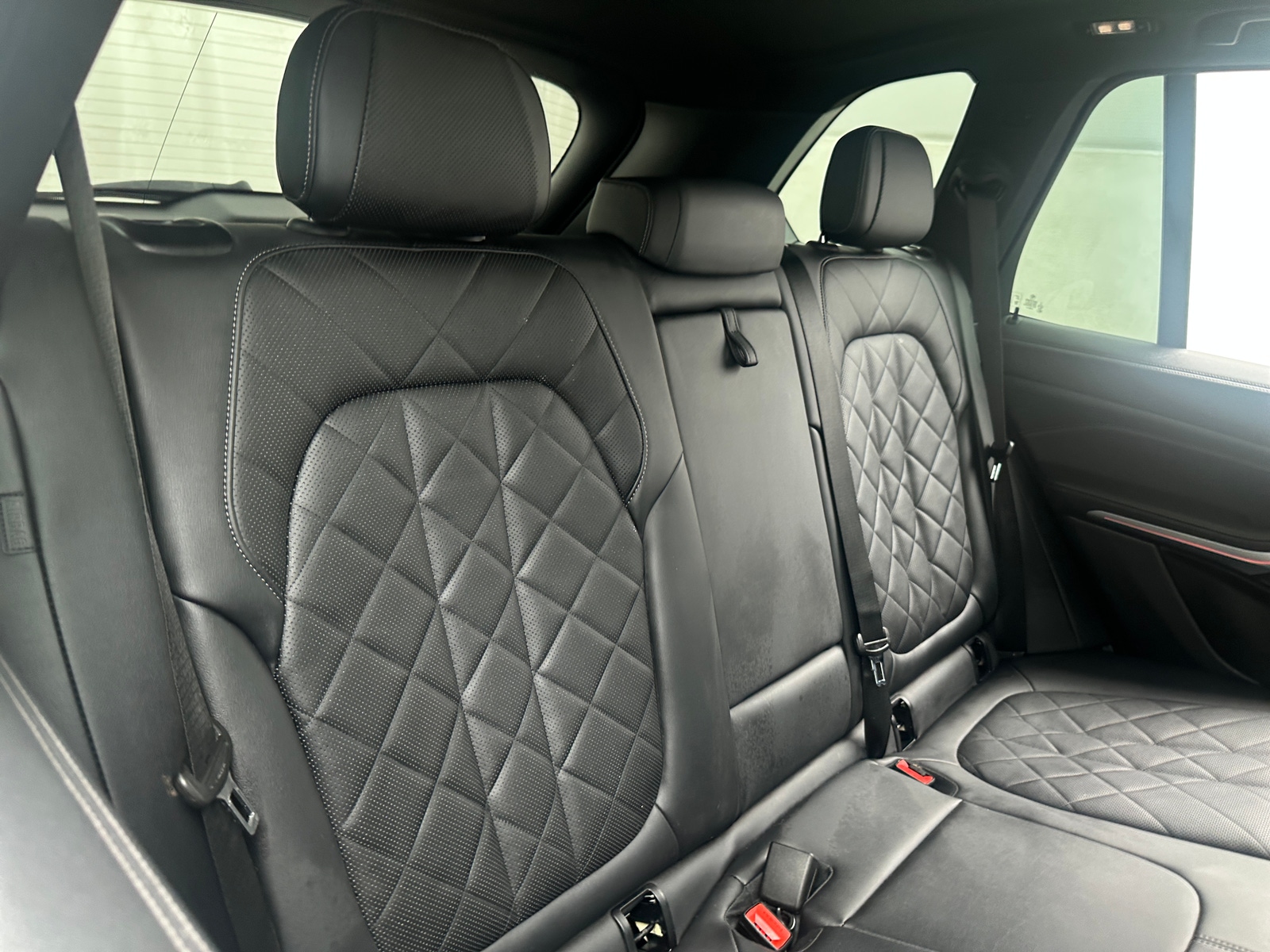 Thumbnail: 2023 BMW X5 - 6