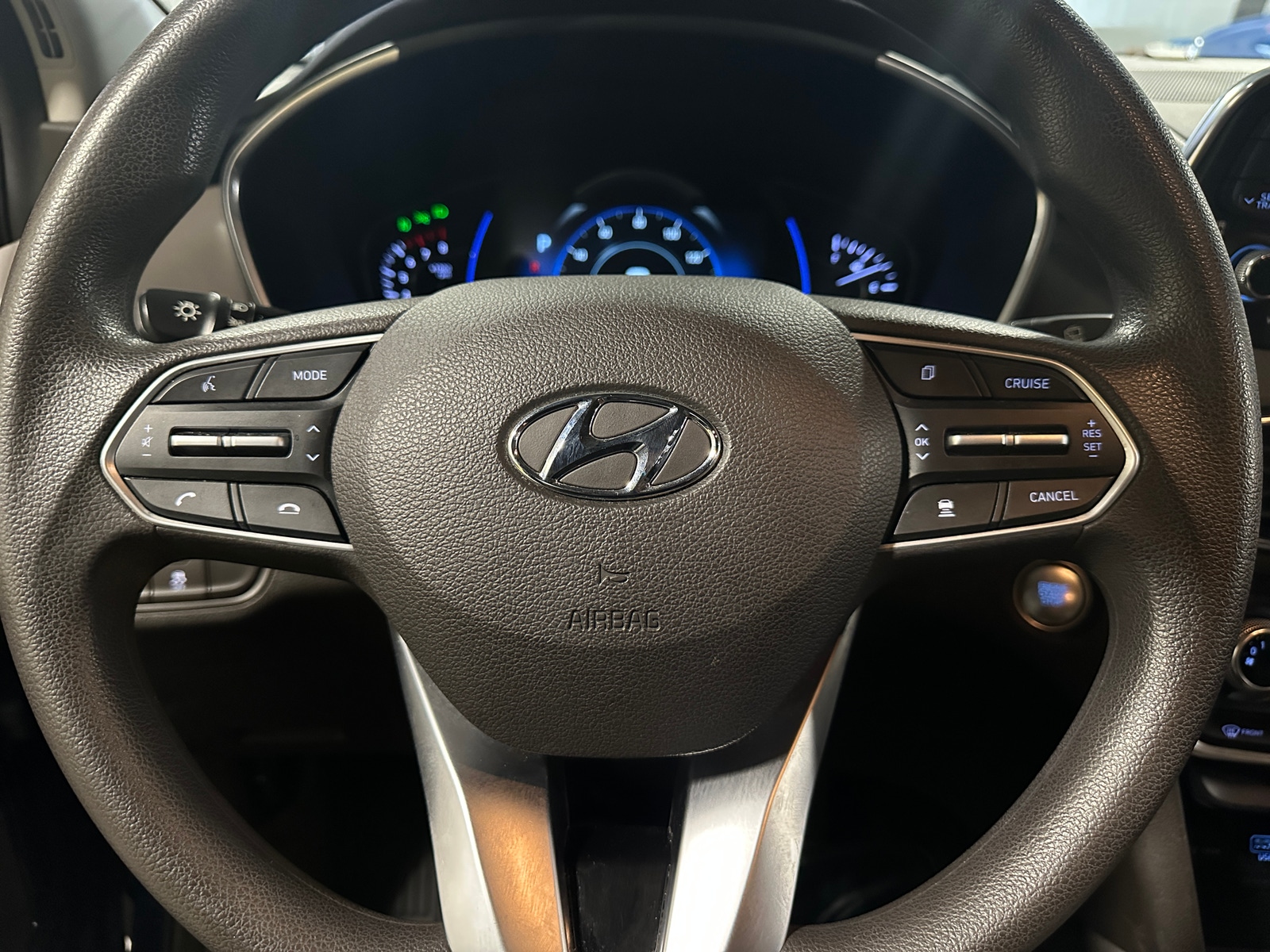 Thumbnail: 2020 Hyundai Santa Fe - 5